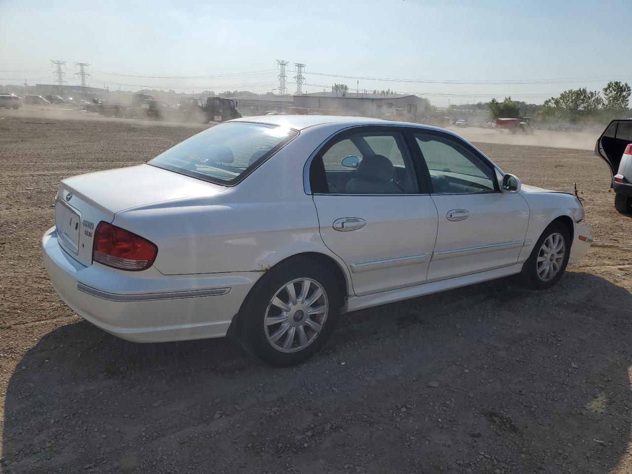 2002 Hyundai Sonata Gls Белый vin: KMHWF35H12A689693