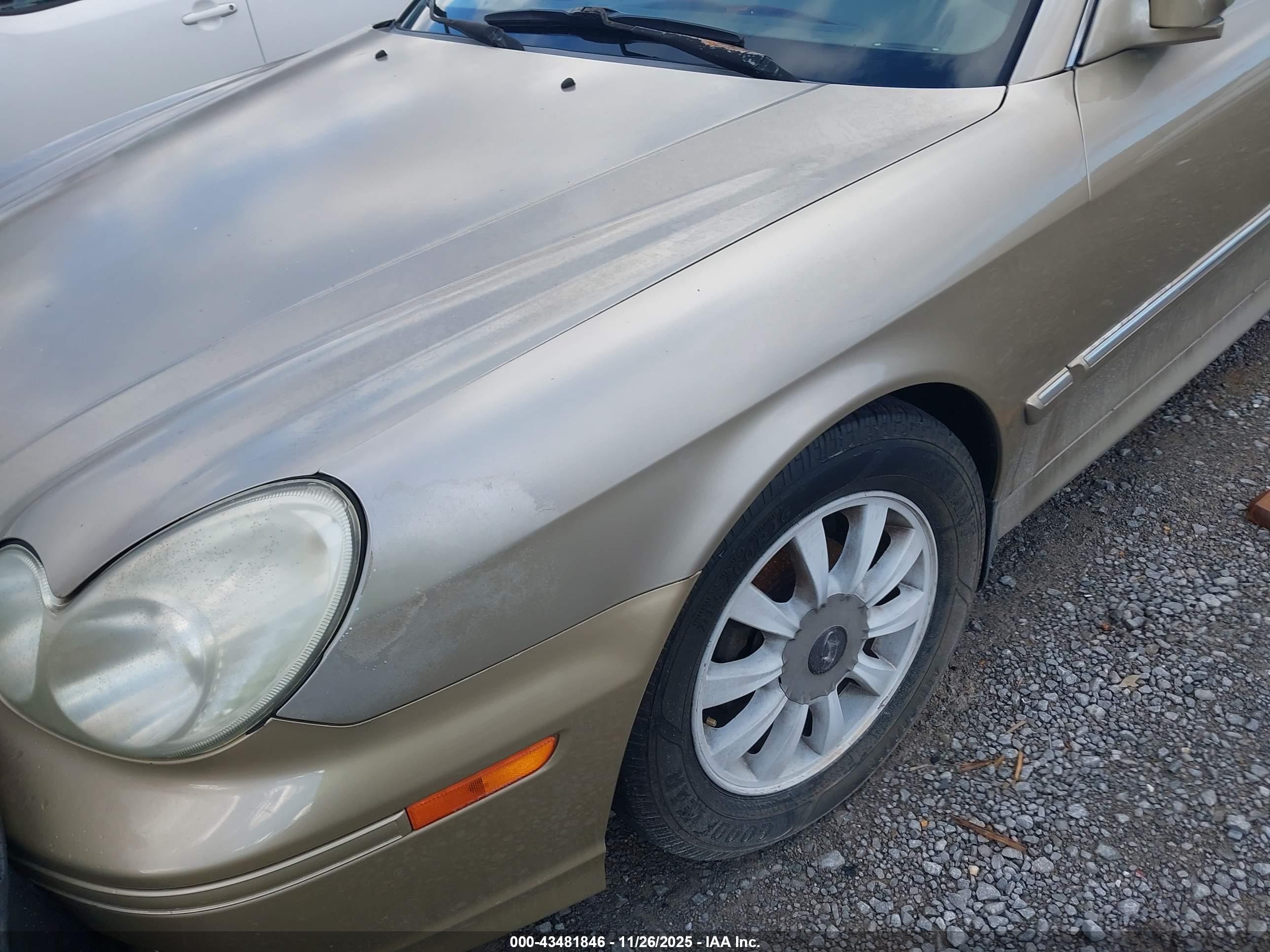 2003 Hyundai Sonata Gls/lx Gold vin: KMHWF35H13A778813