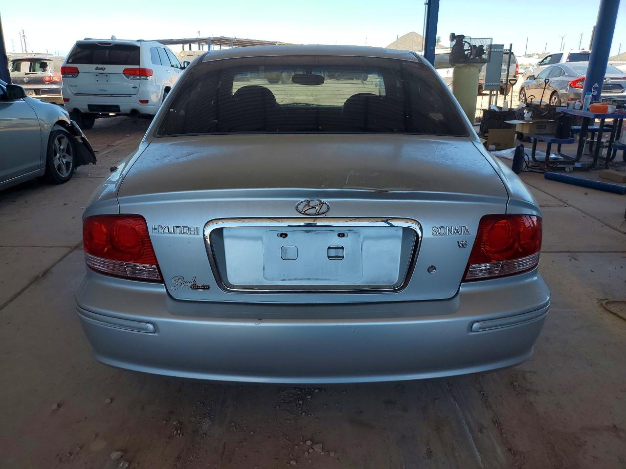 2004 Hyundai Sonata Gls Silver vin: KMHWF35H14A922541