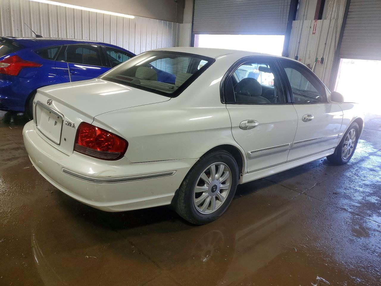 2005 Hyundai Sonata Gls White vin: KMHWF35H15A130438