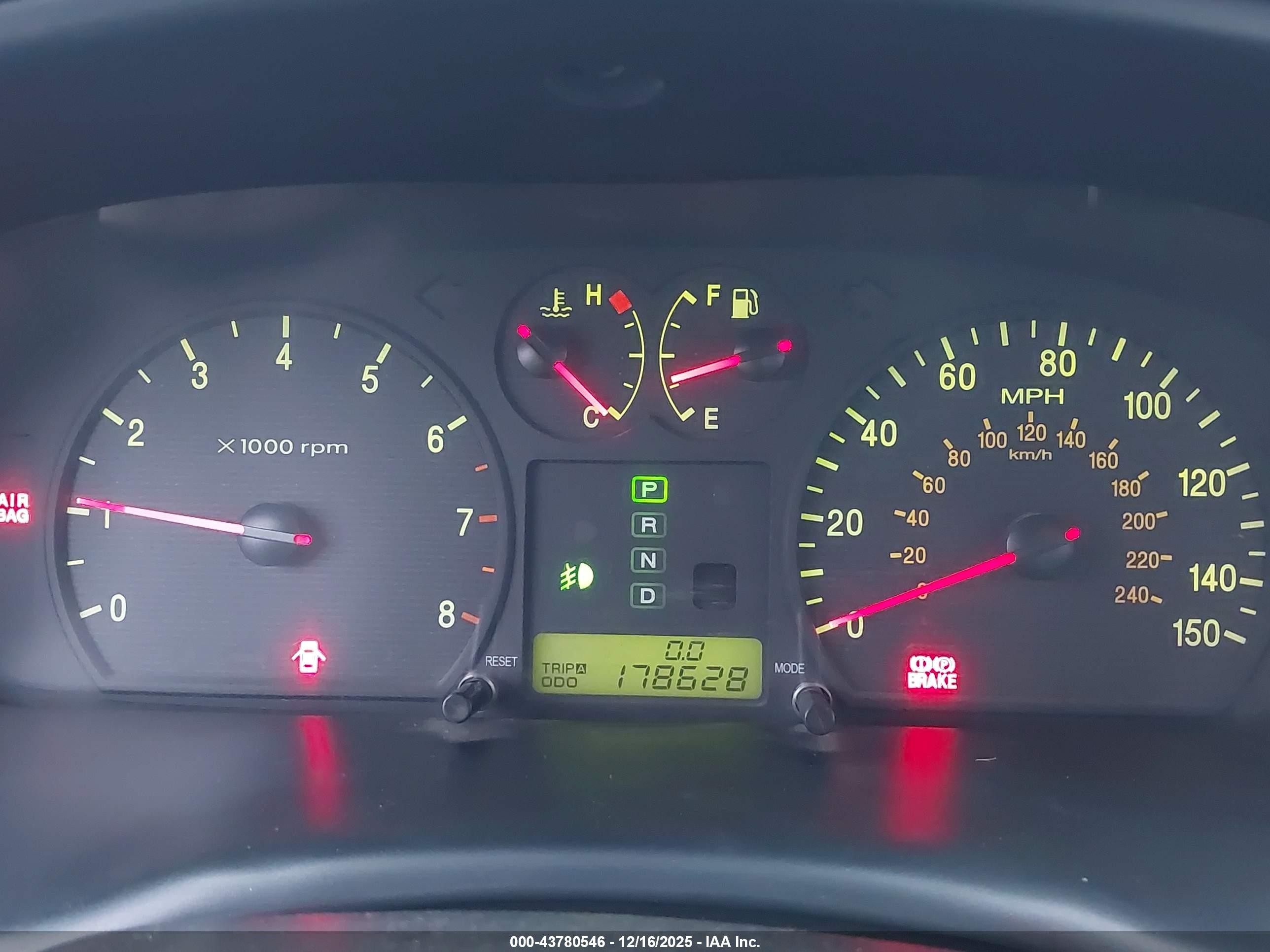 2002 Hyundai Sonata Gls/lx Silver vin: KMHWF35H22A690920