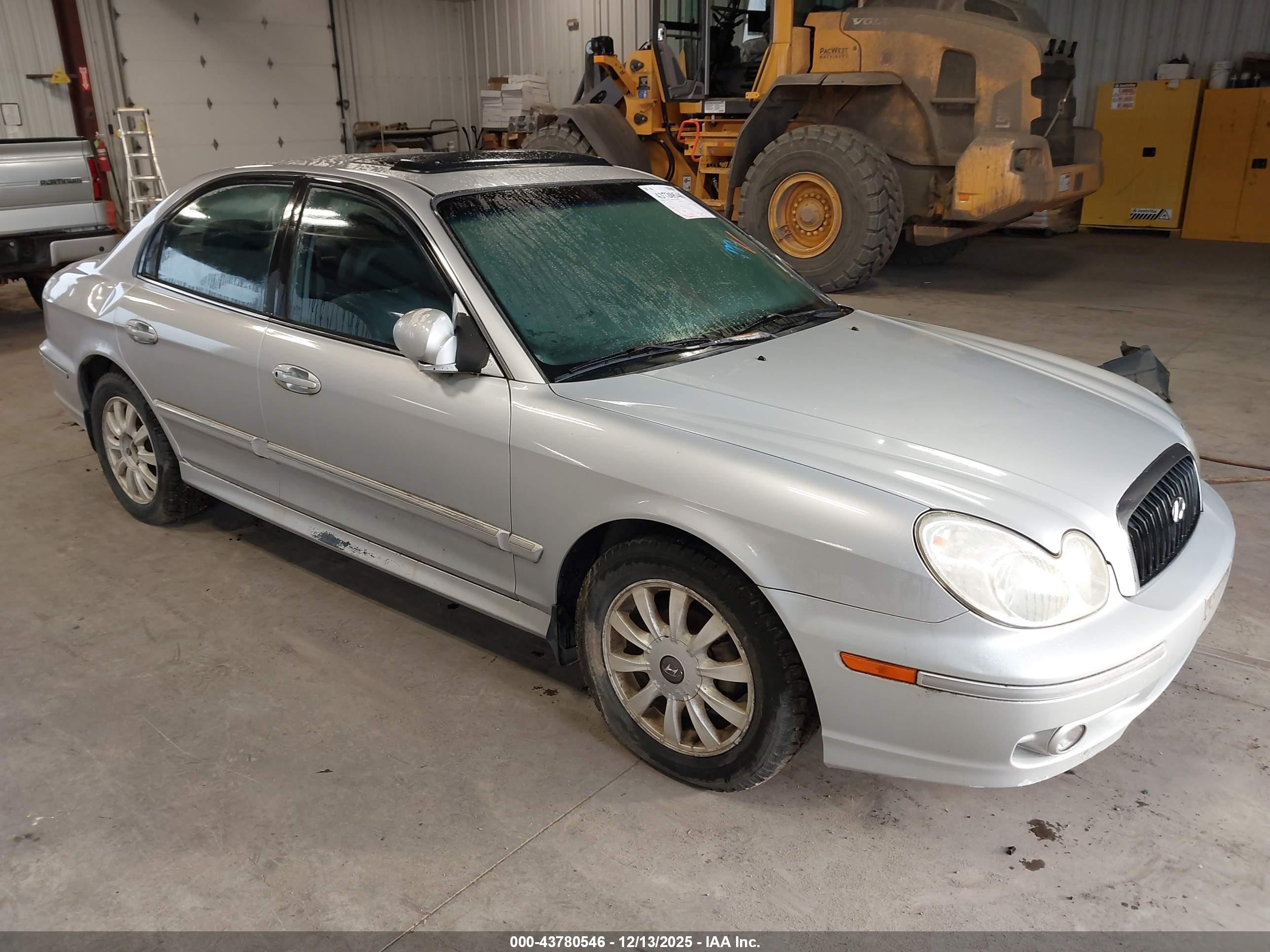 2002 Hyundai Sonata Gls/lx Silver vin: KMHWF35H22A690920