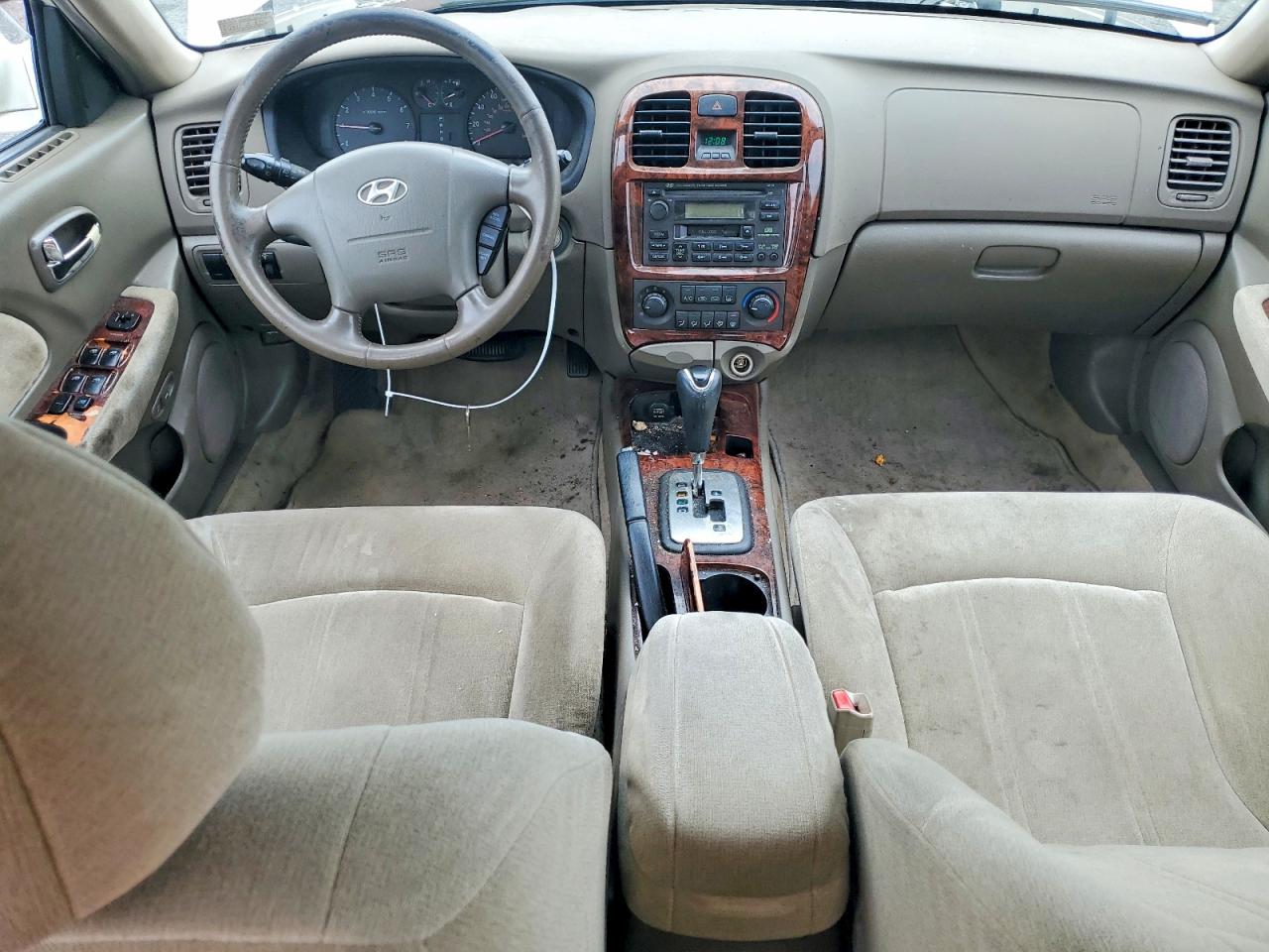 2003 Hyundai Sonata Gls White vin: KMHWF35H23A906394
