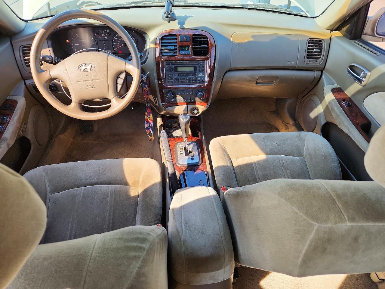 2004 Hyundai Sonata Gls Золотой vin: KMHWF35H24A932978