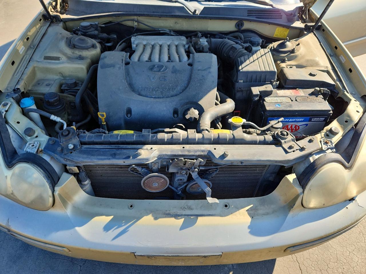 2004 Hyundai Sonata Gls Золотой vin: KMHWF35H24A932978