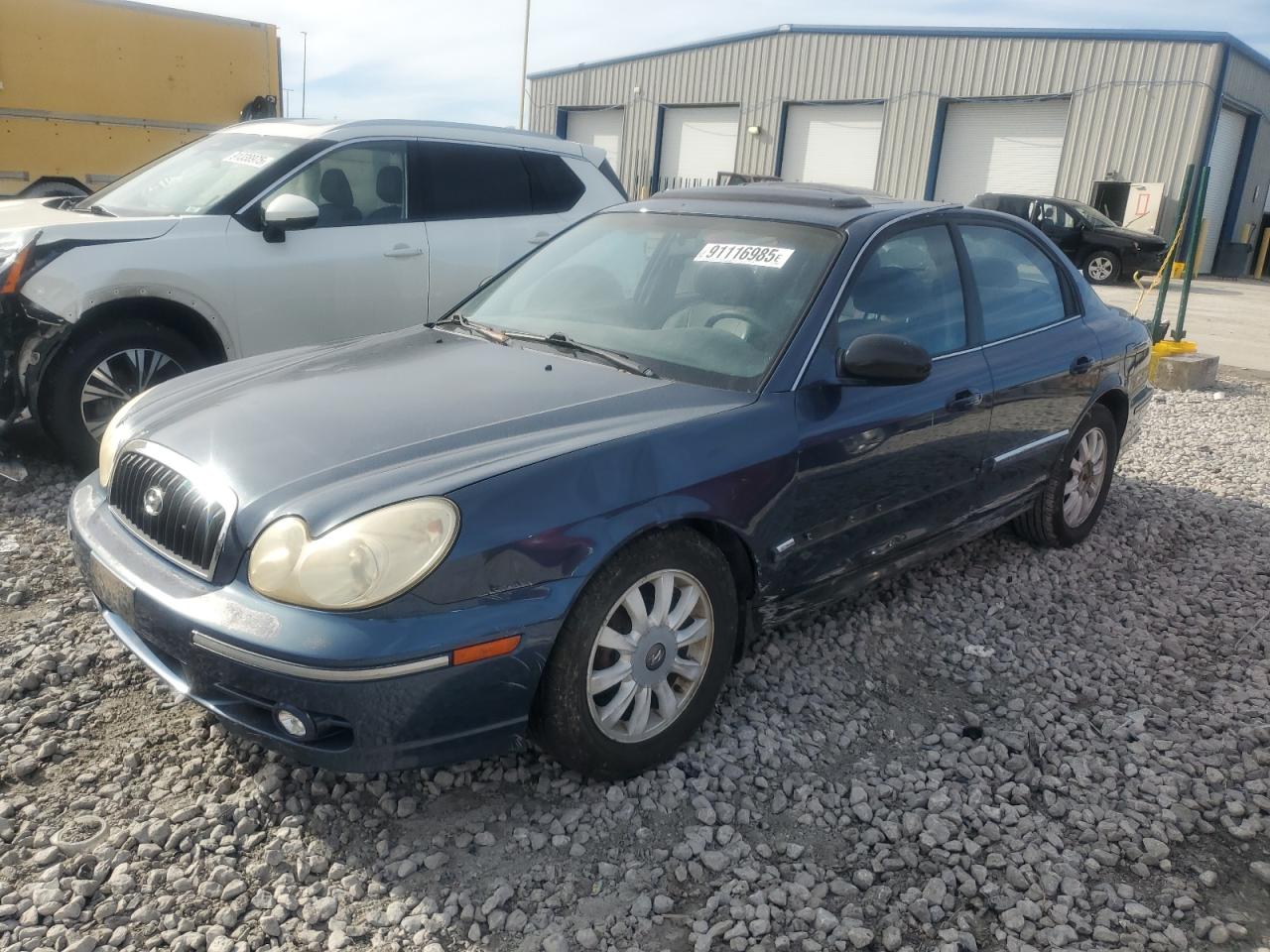 2002 Hyundai Sonata Gls Blue vin: KMHWF35H32A575081