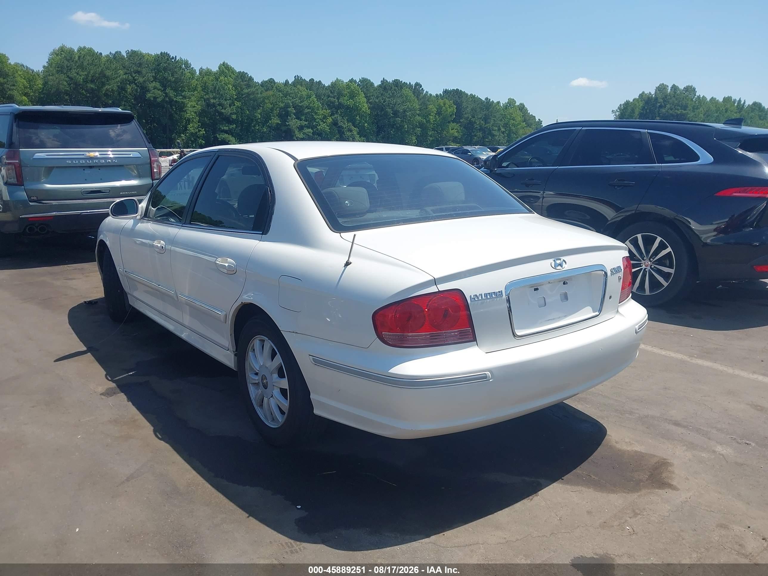 2003 Hyundai Sonata Gls/lx White vin: KMHWF35H33A896202