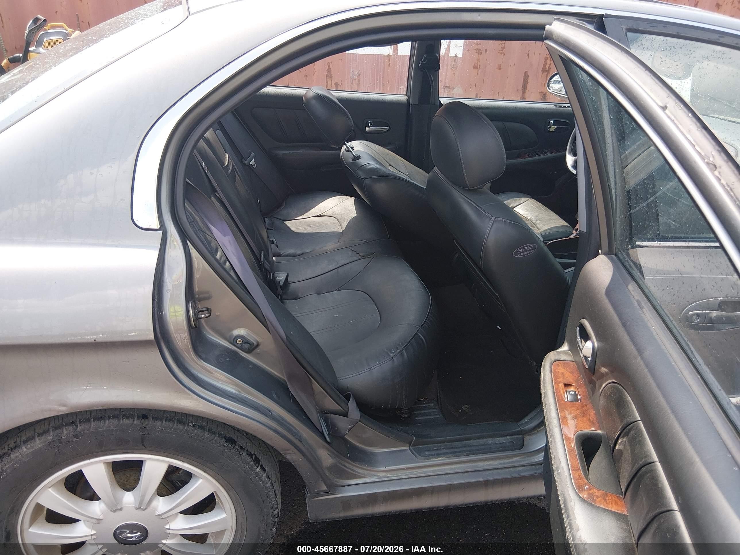 2004 Hyundai Sonata Gls/lx Gray vin: KMHWF35H34A073500