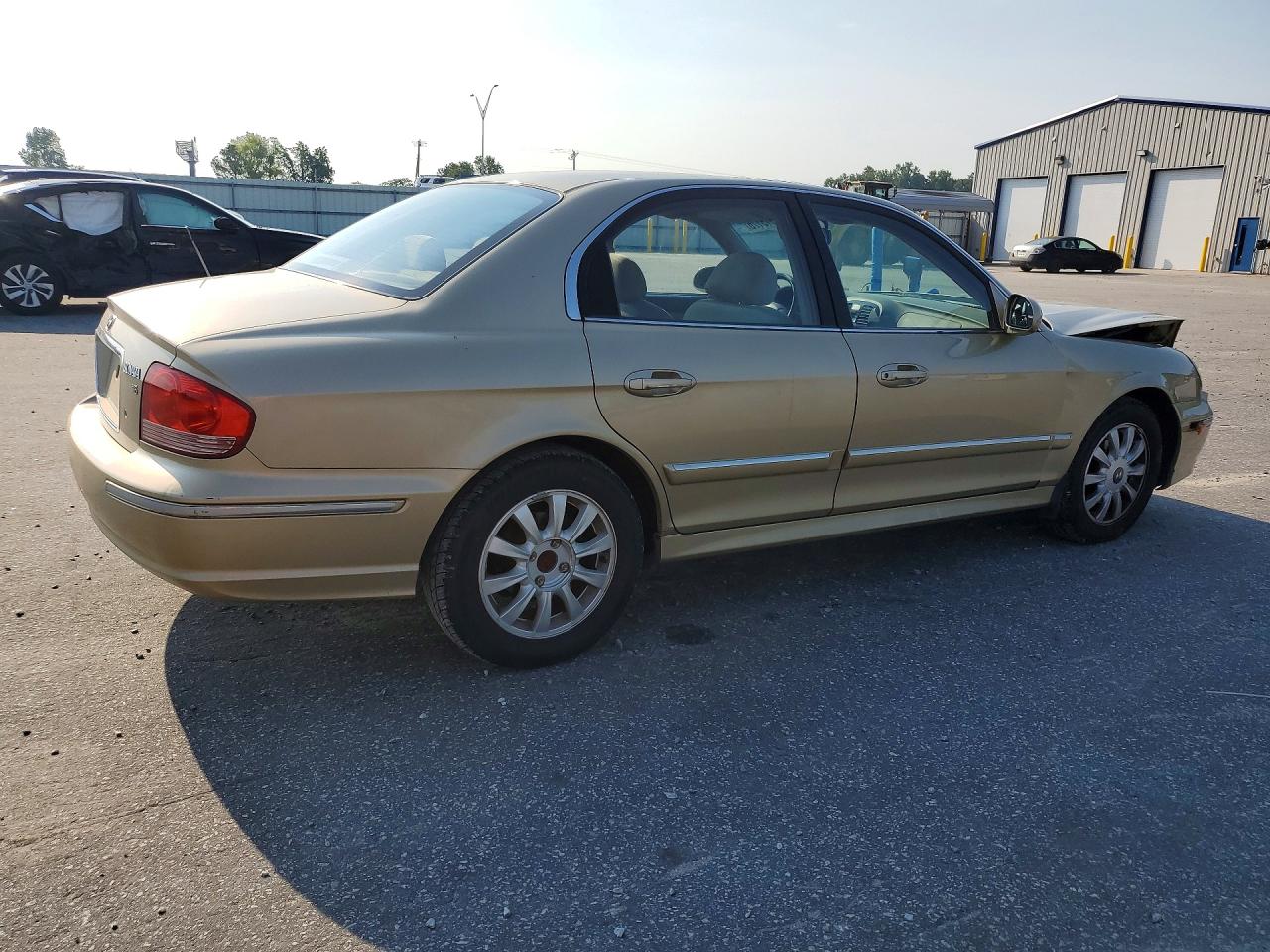 2004 Hyundai Sonata Gls Золотой vin: KMHWF35H34A948252