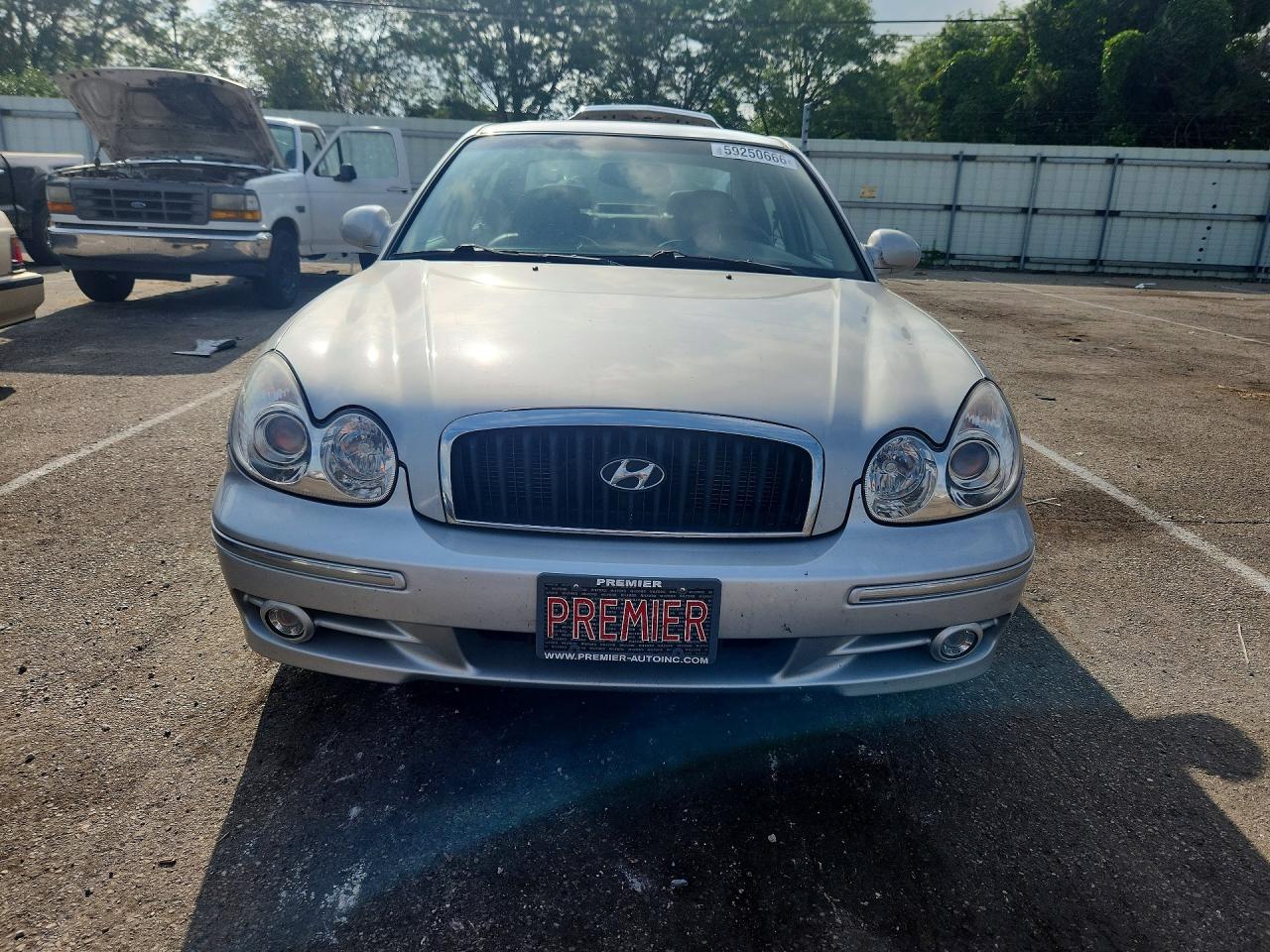 2004 Hyundai Sonata Gls Silver vin: KMHWF35H34A972857