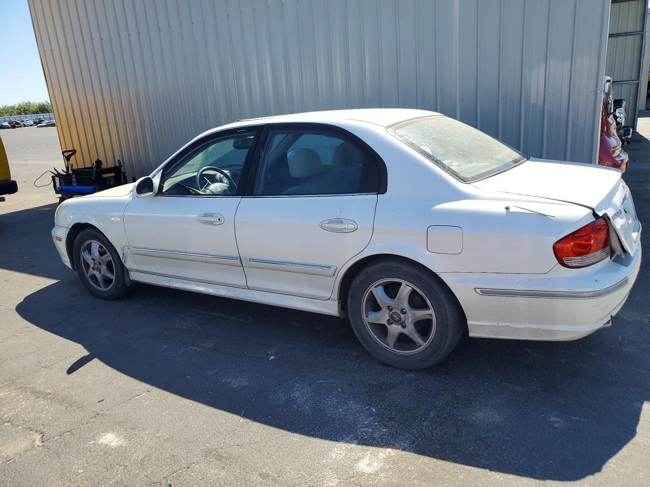 2005 Hyundai Sonata Gls White vin: KMHWF35H35A163683