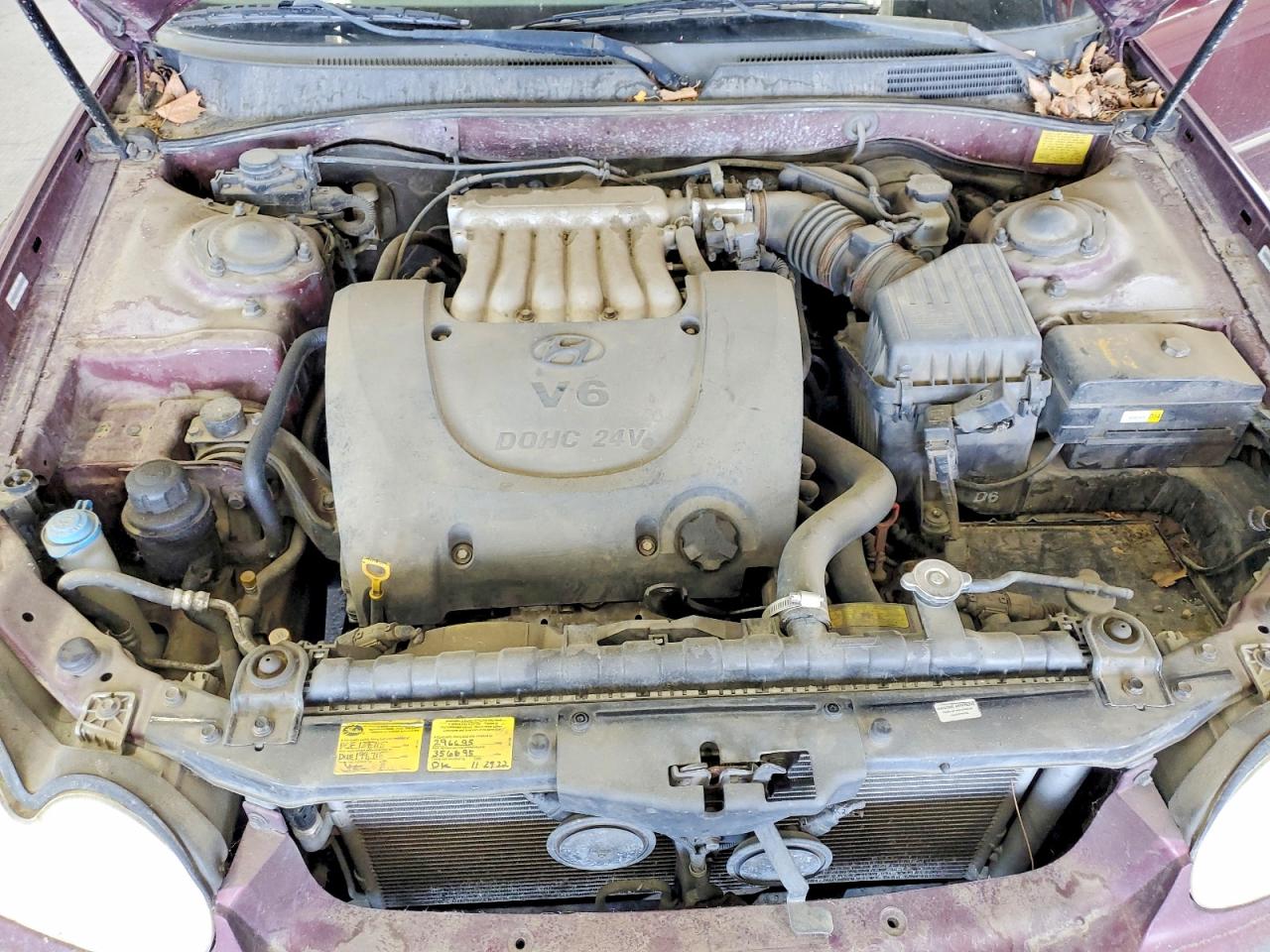 2005 Hyundai Sonata Gls Burgundy vin: KMHWF35H35A192004