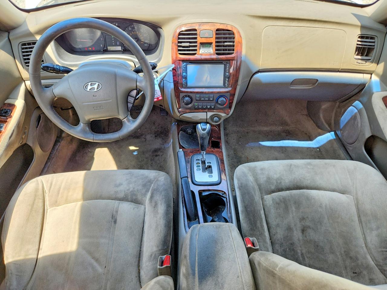 2003 Hyundai Sonata Gls White vin: KMHWF35H43A838437