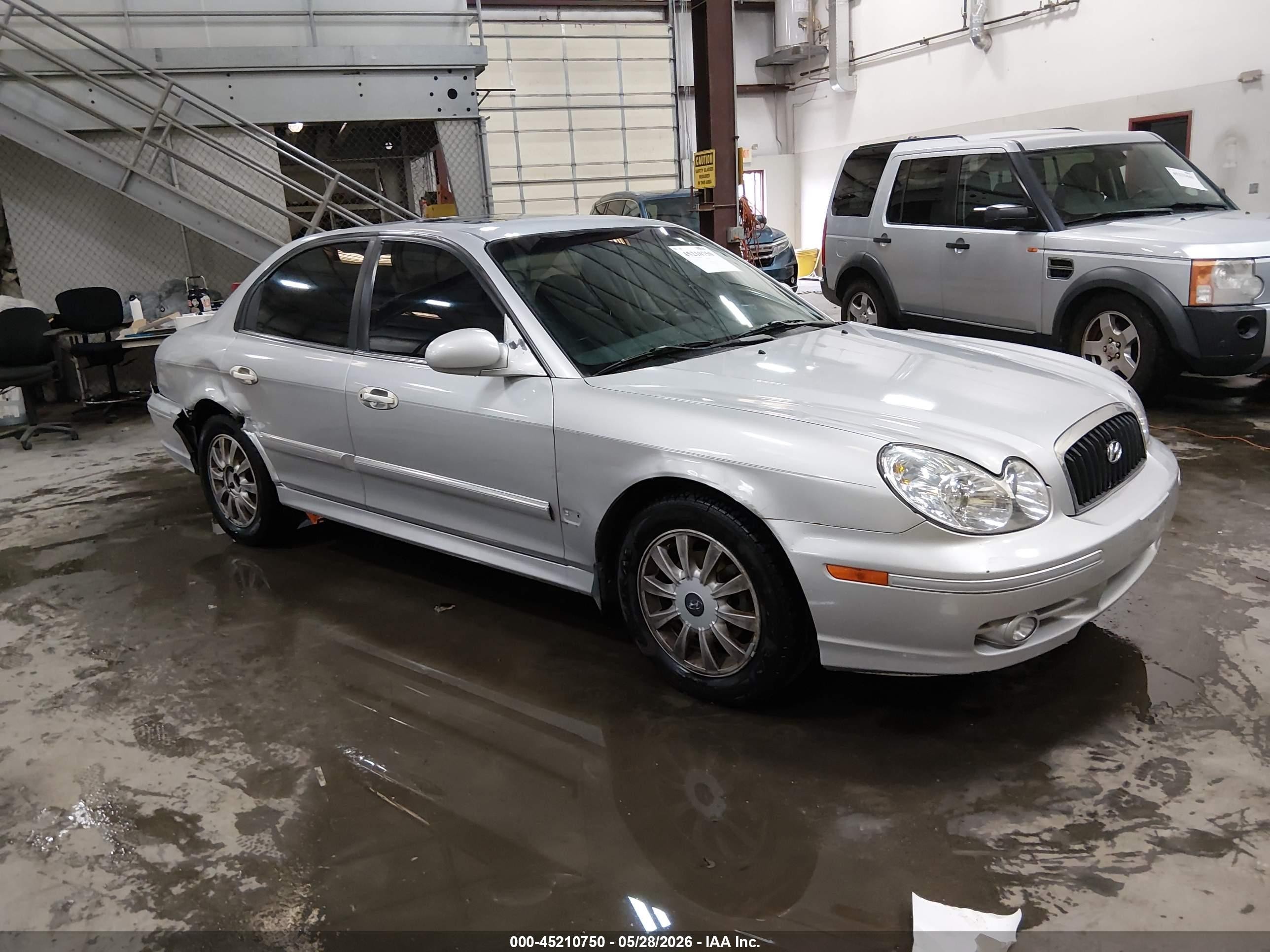 2005 Hyundai Sonata Gls/lx Silver vin: KMHWF35H45A111849