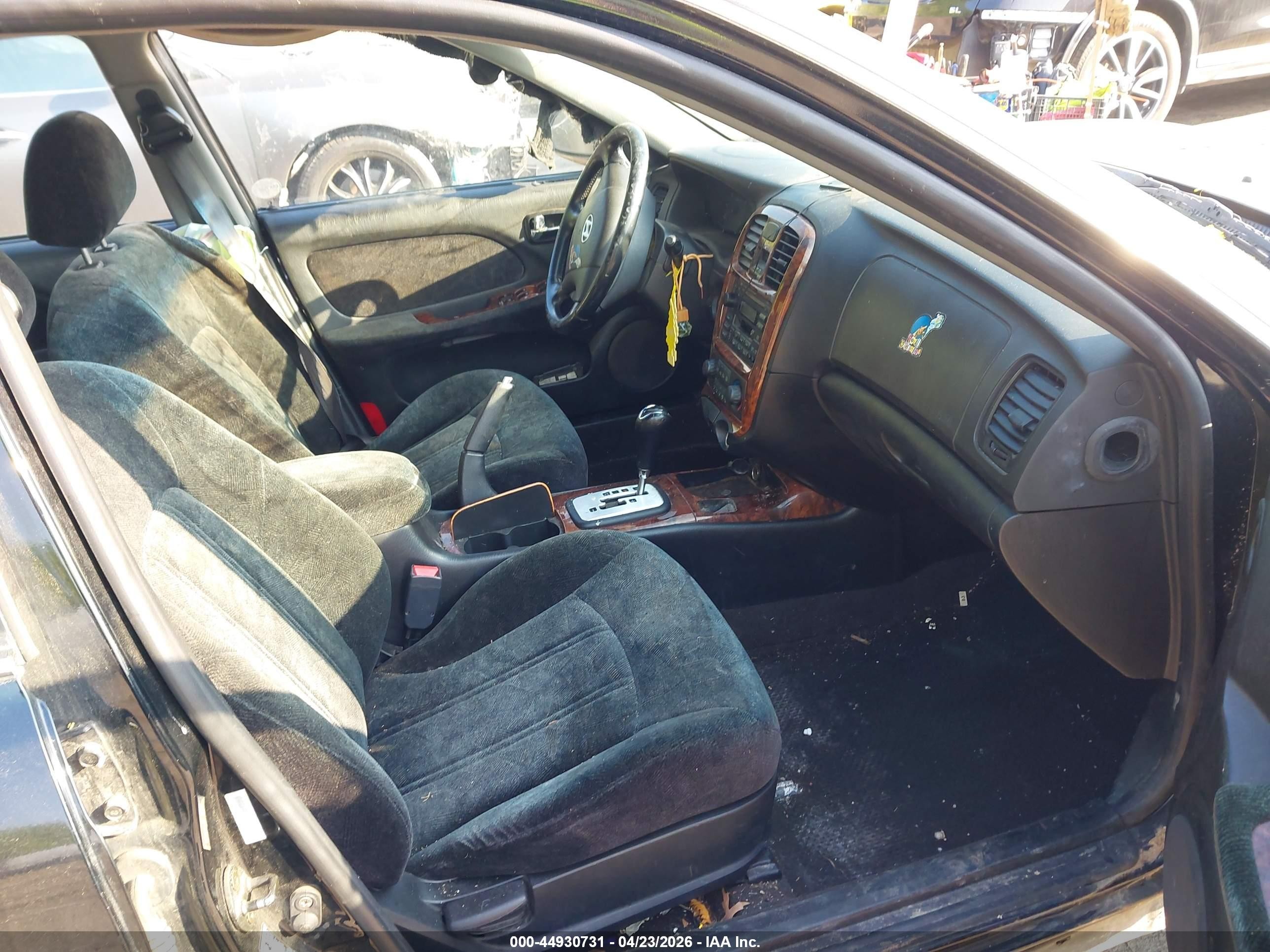2002 Hyundai Sonata Gls/lx Black vin: KMHWF35H52A532880