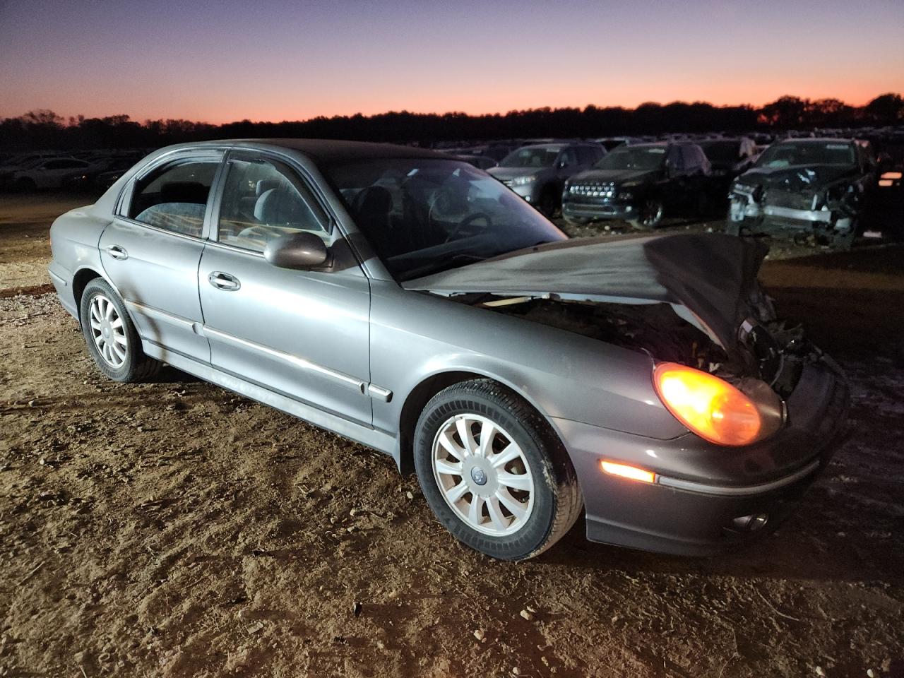 2002 Hyundai Sonata Gls Gray vin: KMHWF35H52A591752