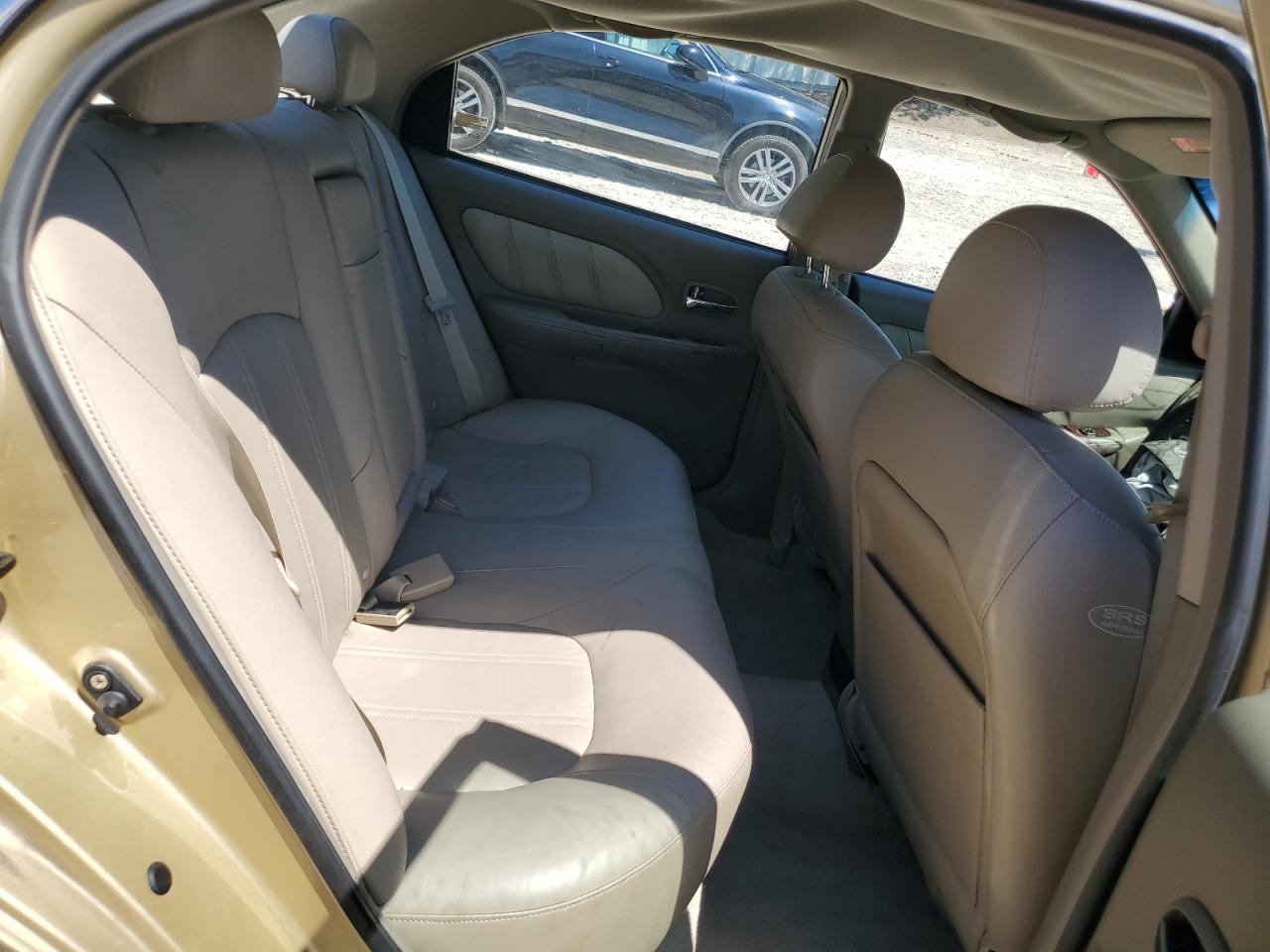 2003 Hyundai Sonata Gls Gold vin: KMHWF35H53A847888