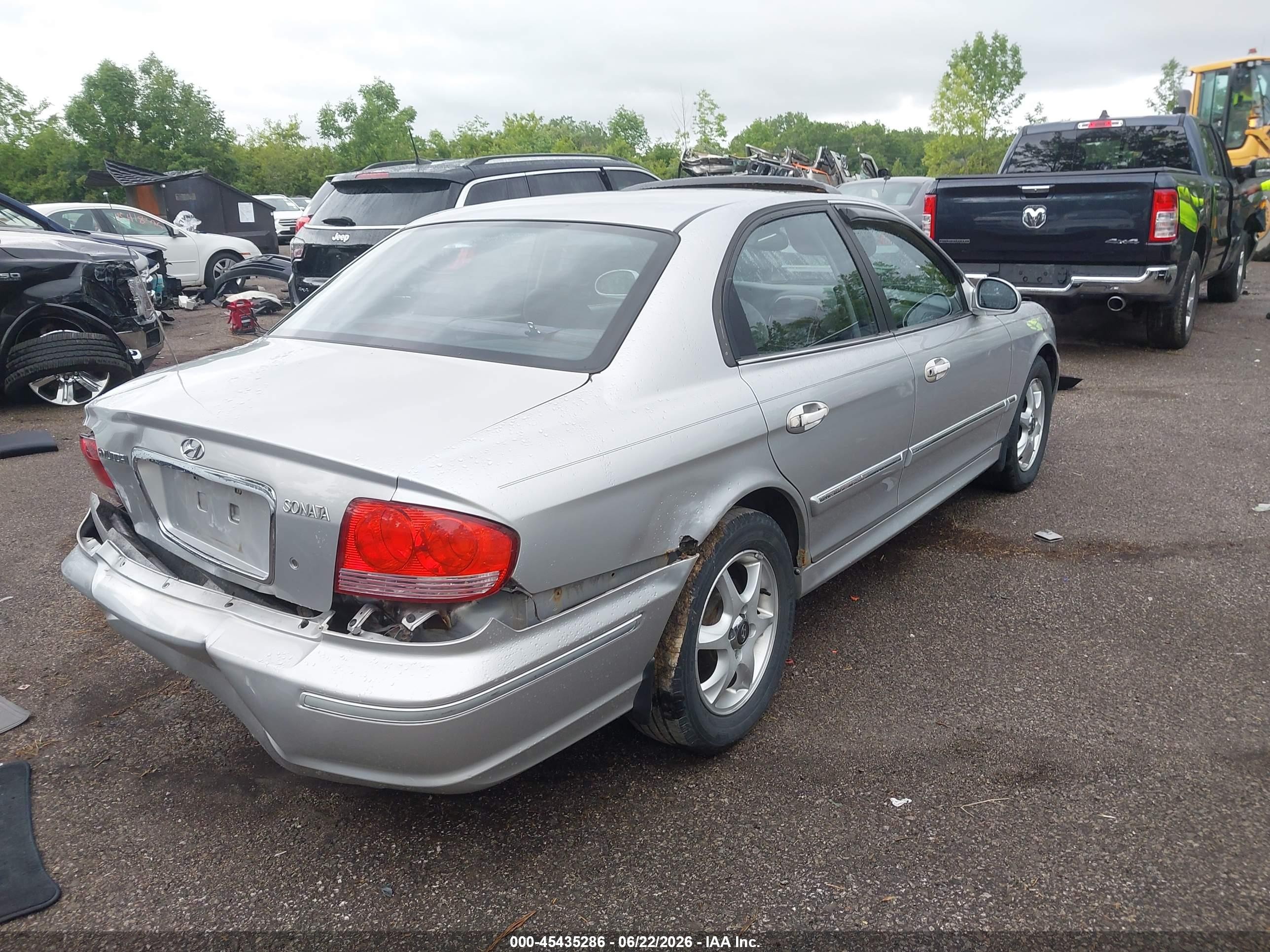 2005 Hyundai Sonata Gls/lx Silver vin: KMHWF35H55A180923