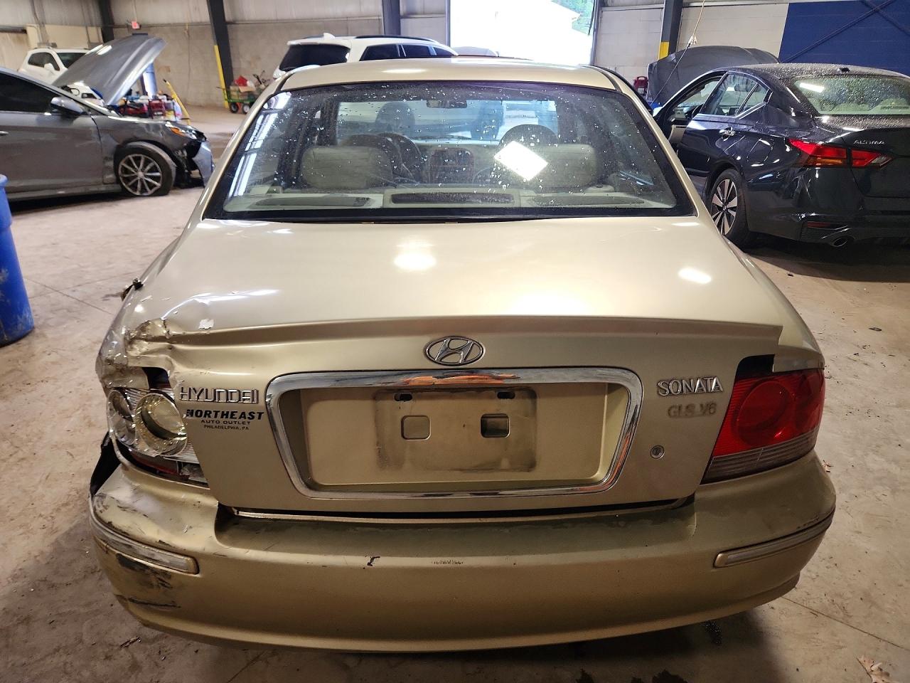 2002 Hyundai Sonata Gls/lx Cream vin: KMHWF35H62A661808