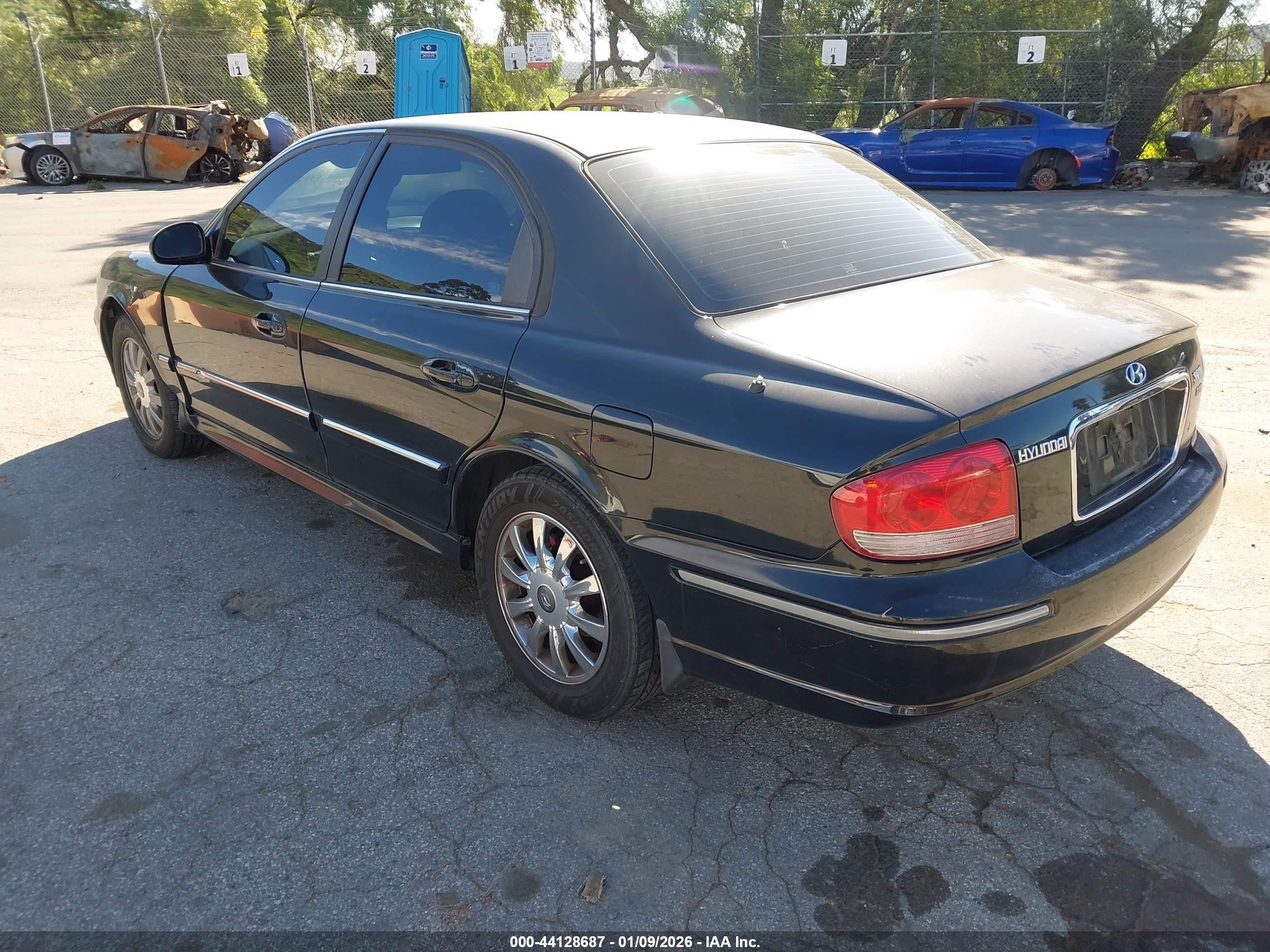 2002 Hyundai Sonata Gls/lx Черный vin: KMHWF35H62A678303