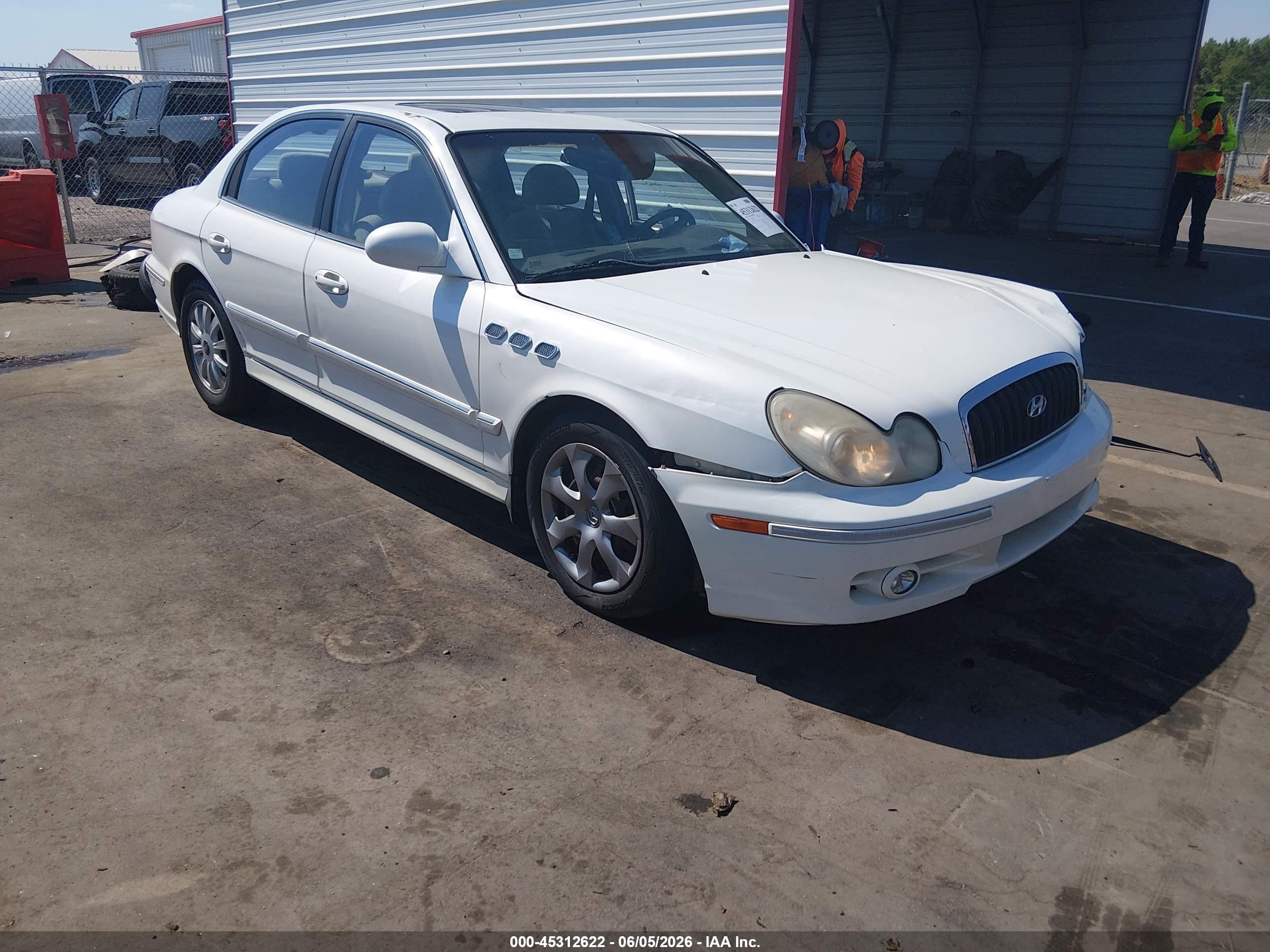 2005 Hyundai Sonata Gls/lx White vin: KMHWF35H65A128748