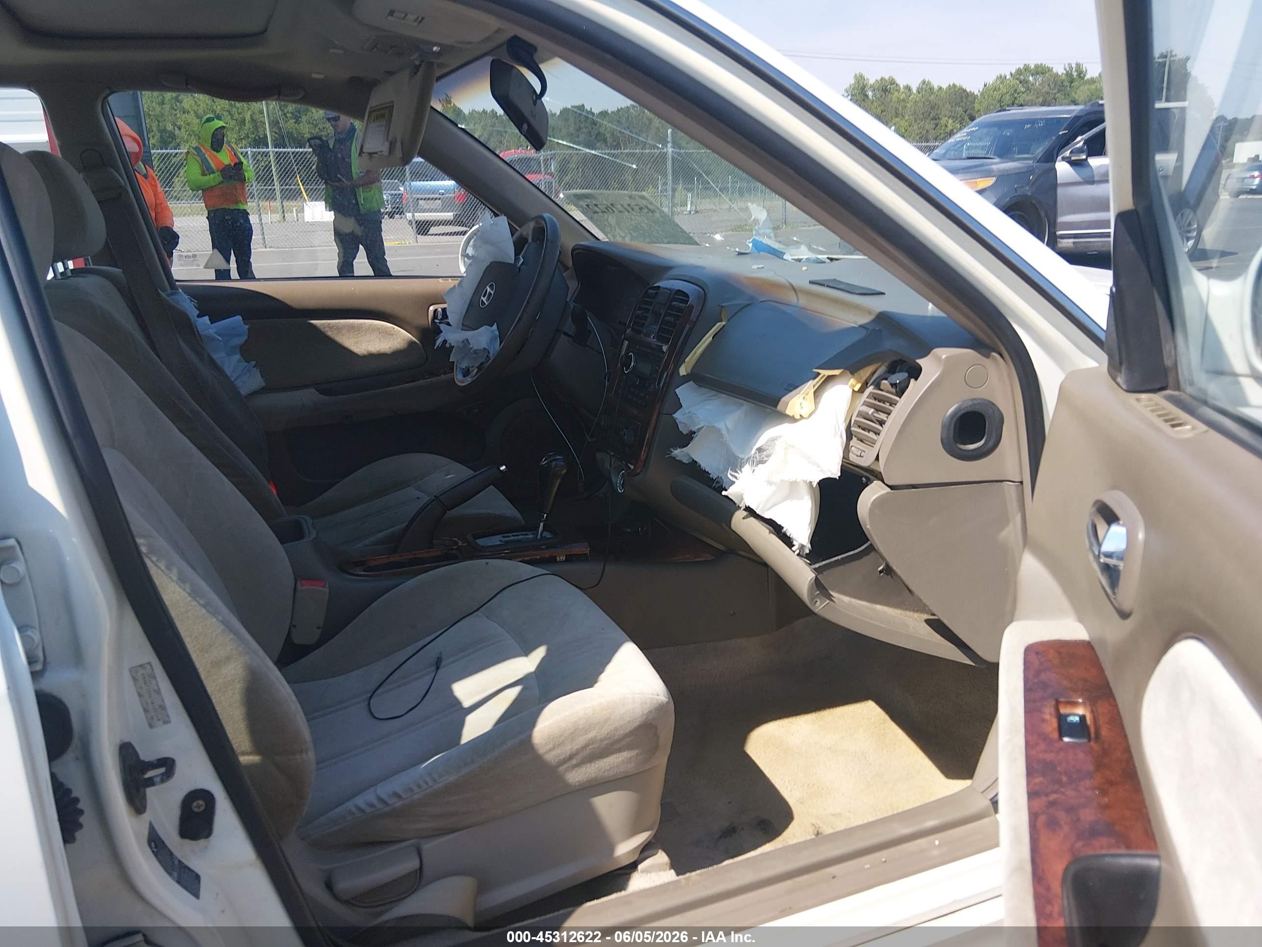 2005 Hyundai Sonata Gls/lx White vin: KMHWF35H65A128748