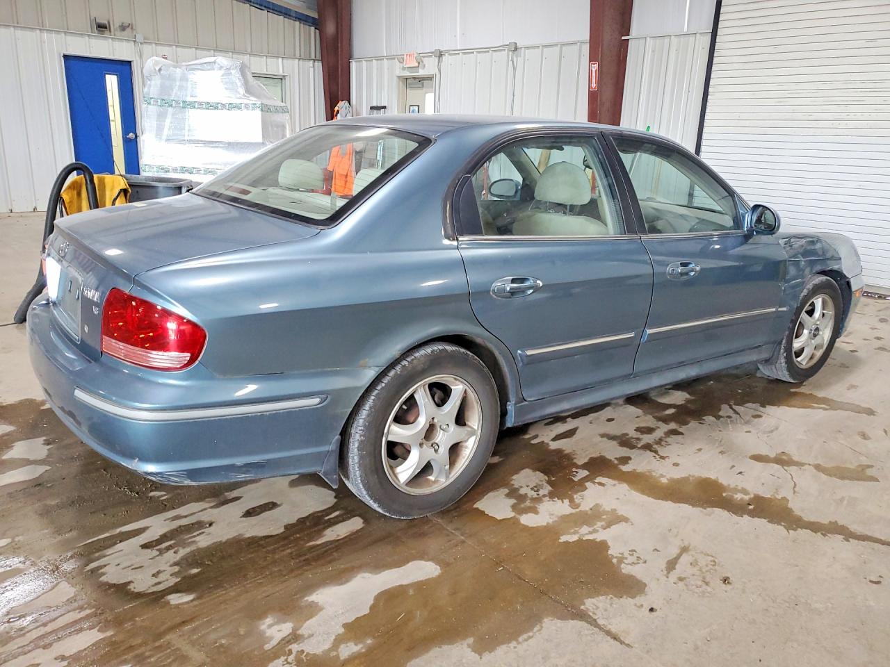 2005 Hyundai Sonata Gls Синий vin: KMHWF35H65A180137