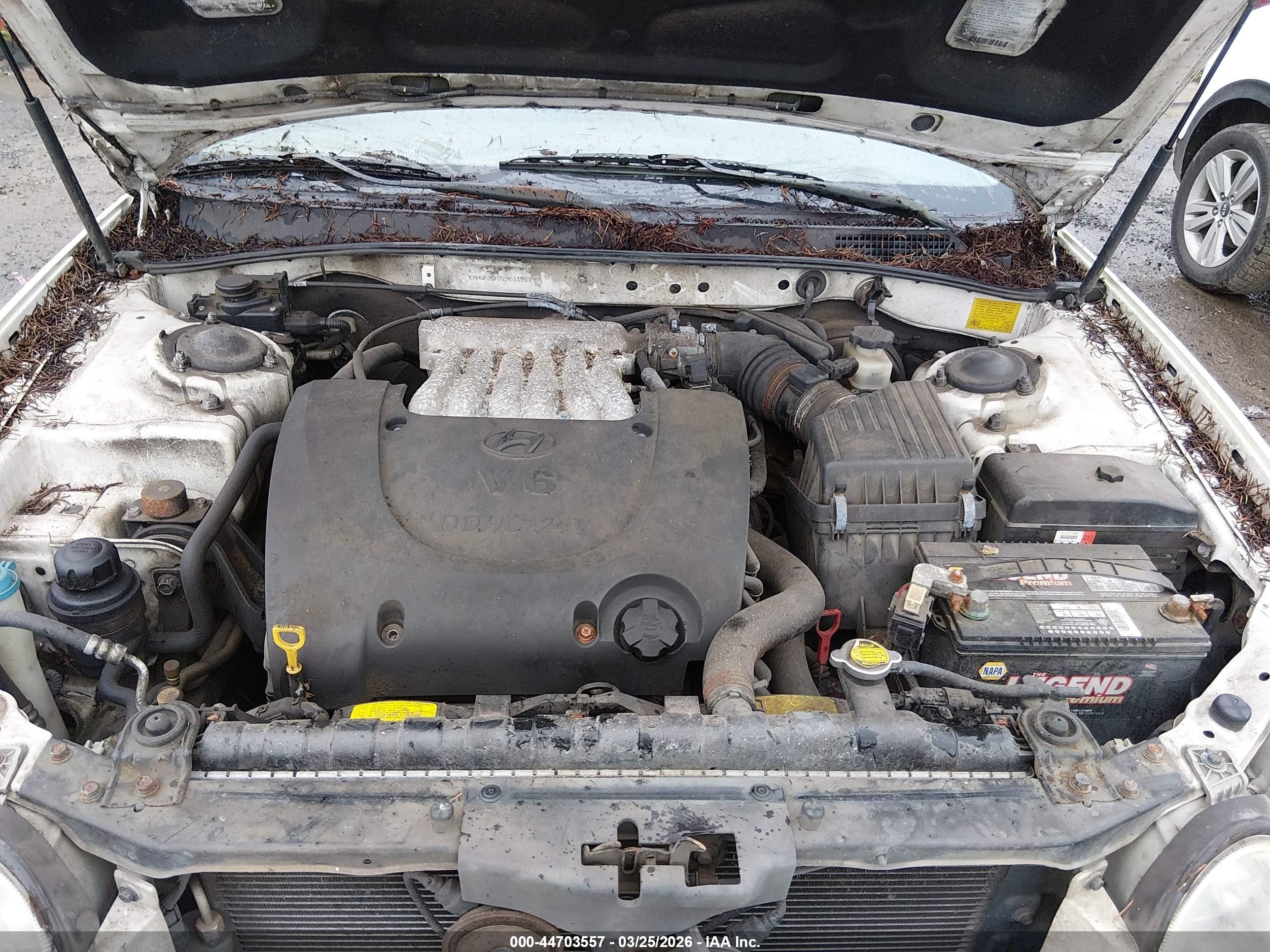 2002 Hyundai Sonata Gls/lx White vin: KMHWF35H72A611953