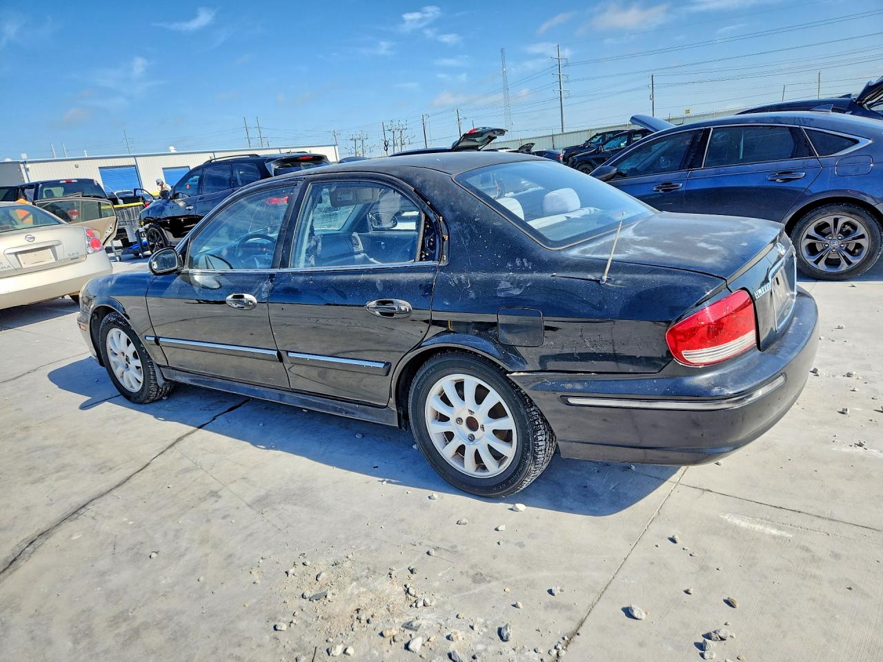 2003 Hyundai Sonata Gls Black vin: KMHWF35H73A830249