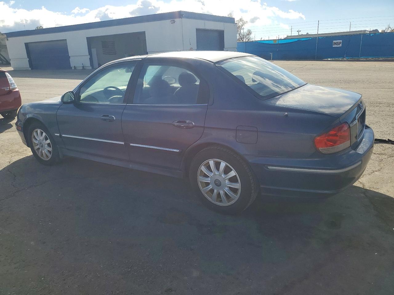 2003 Hyundai Sonata Blue vin: KMHWF35H73A854860