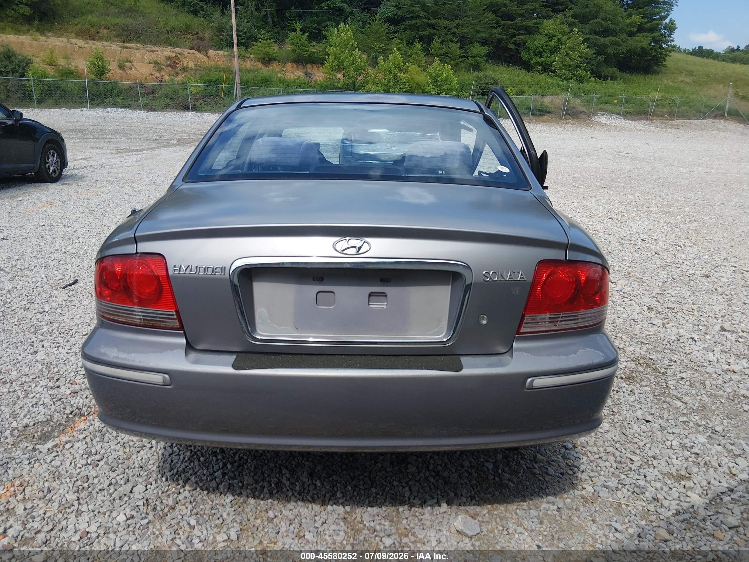 2005 Hyundai Sonata Gls/lx Gray vin: KMHWF35H75A140861