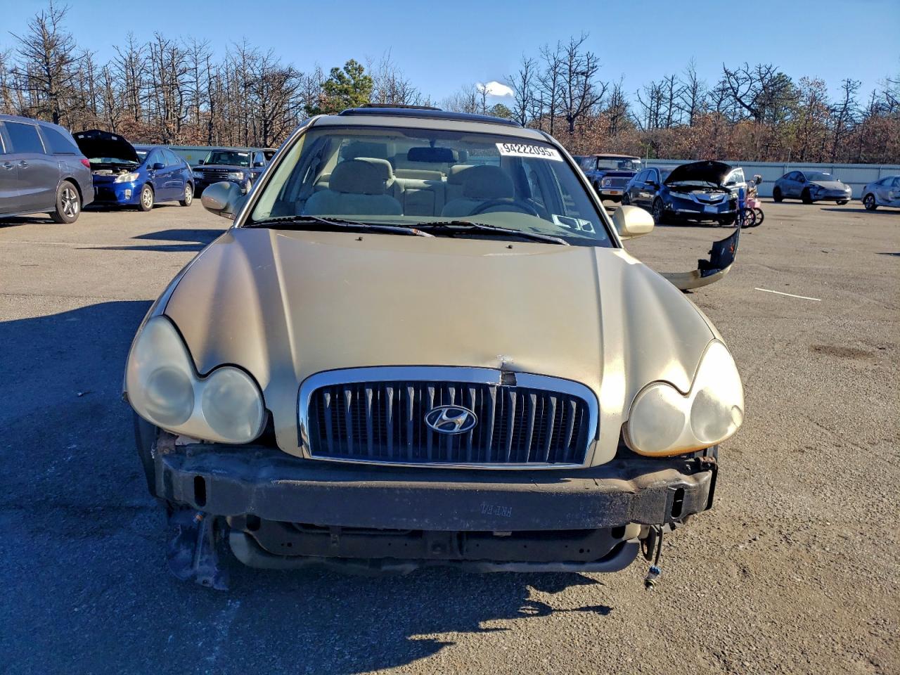 2002 Hyundai Sonata Gls Gold vin: KMHWF35H82A564254