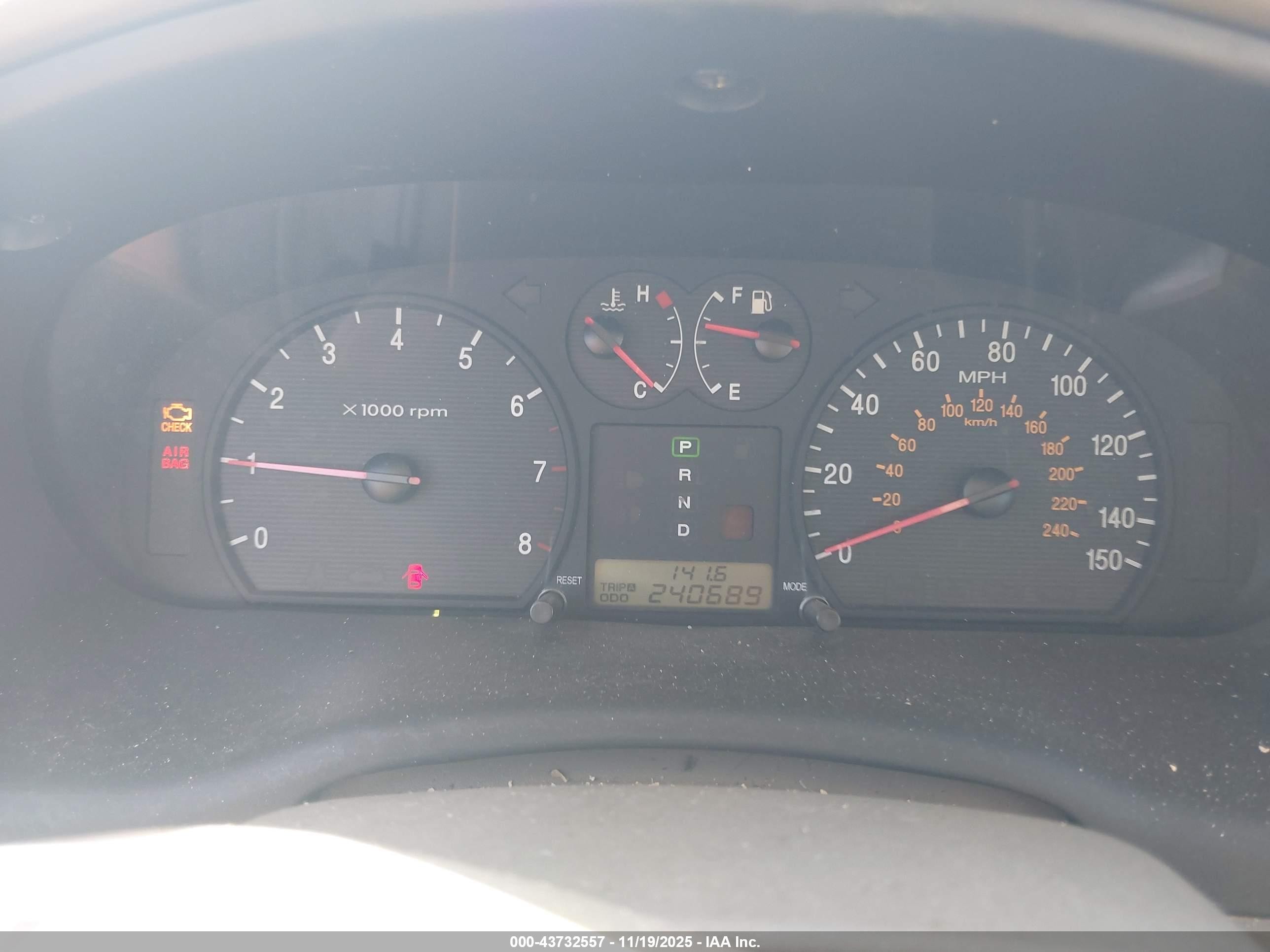 2002 Hyundai Sonata Gls/lx Red vin: KMHWF35H82A669702