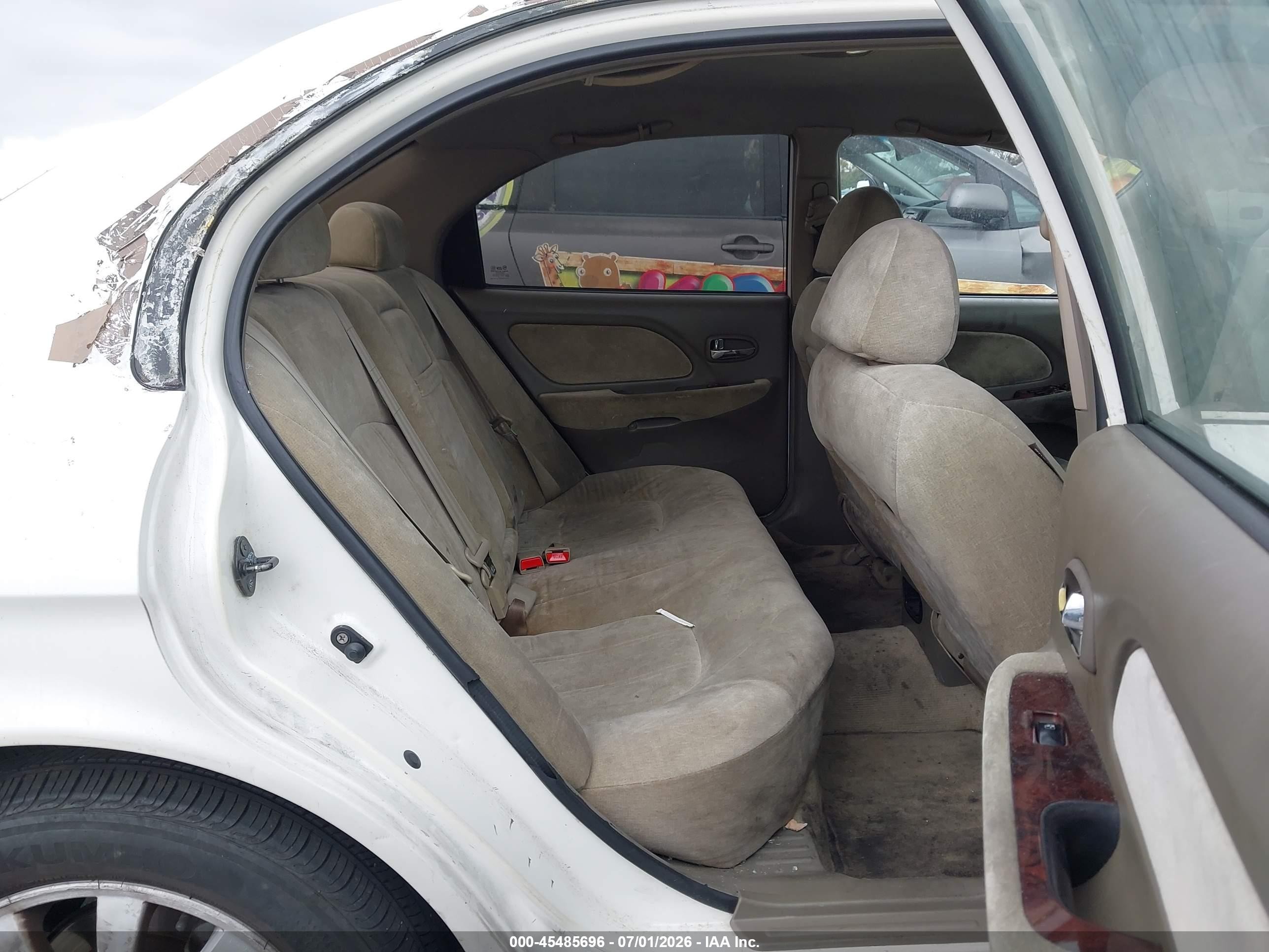 2004 Hyundai Sonata Gls/lx White vin: KMHWF35H84A010487