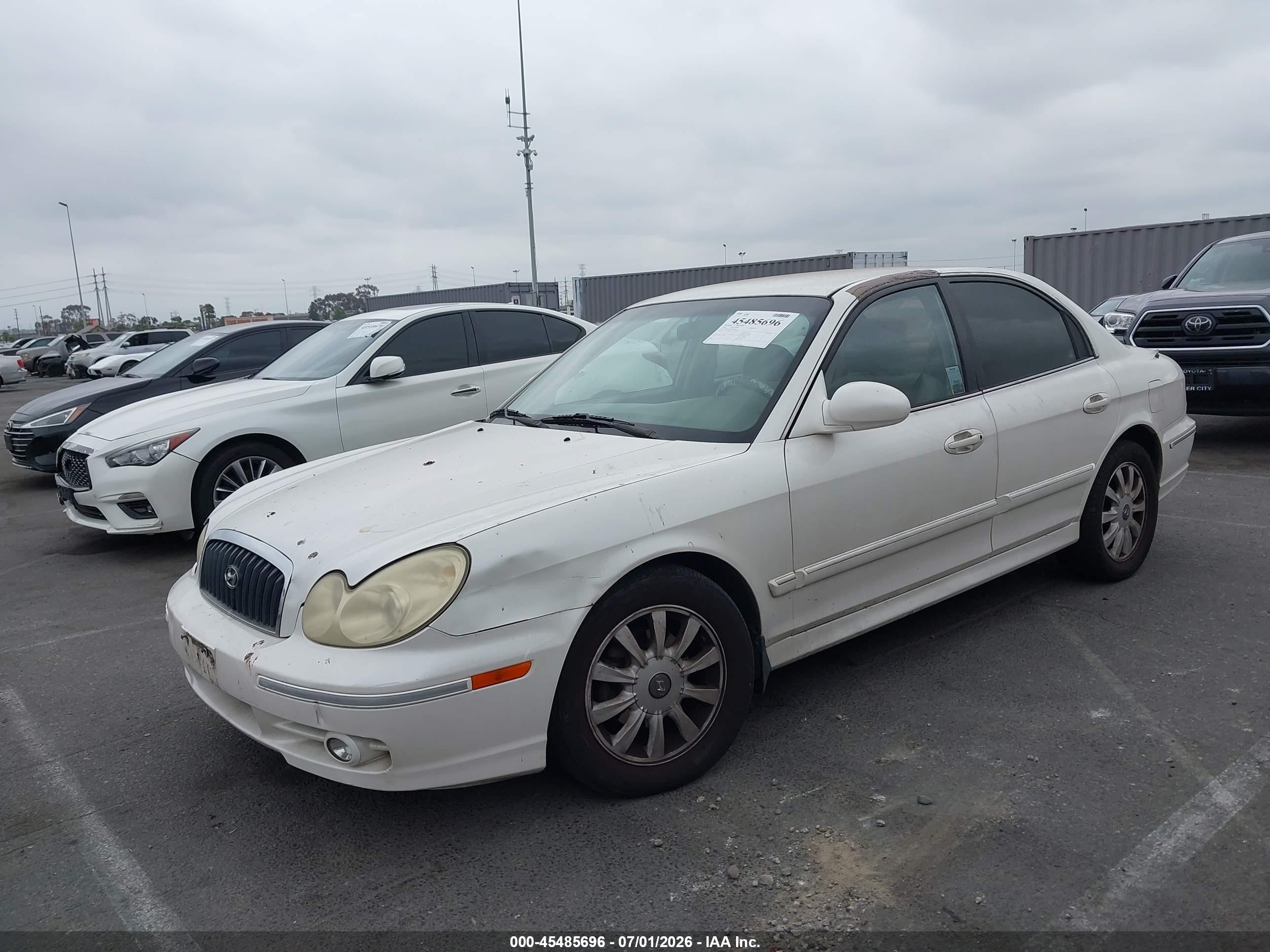 2004 Hyundai Sonata Gls/lx White vin: KMHWF35H84A010487