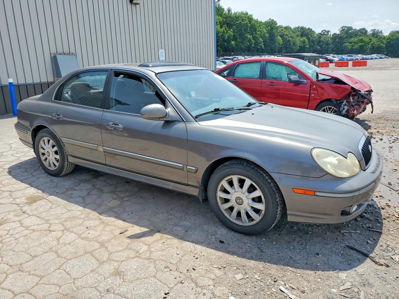 2002 Hyundai Sonata Gls Gray vin: KMHWF35H92A637549