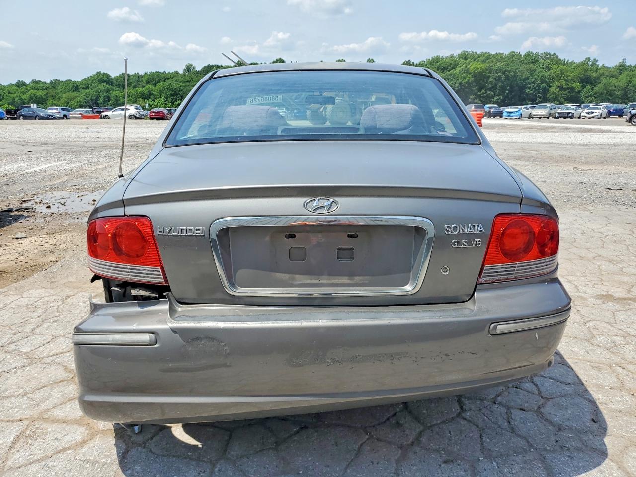 2002 Hyundai Sonata Gls Gray vin: KMHWF35H92A637549