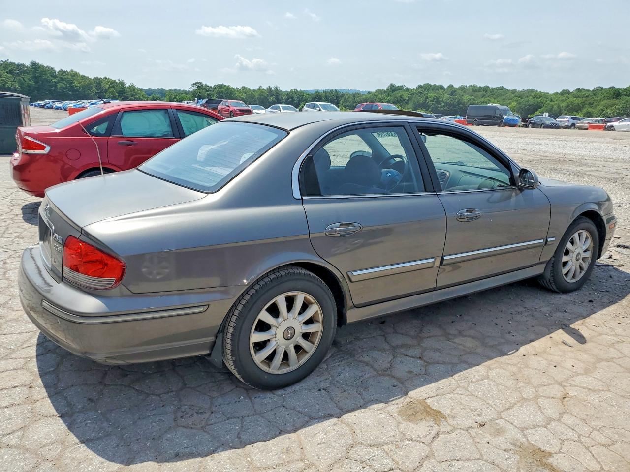 2002 Hyundai Sonata Gls Gray vin: KMHWF35H92A637549
