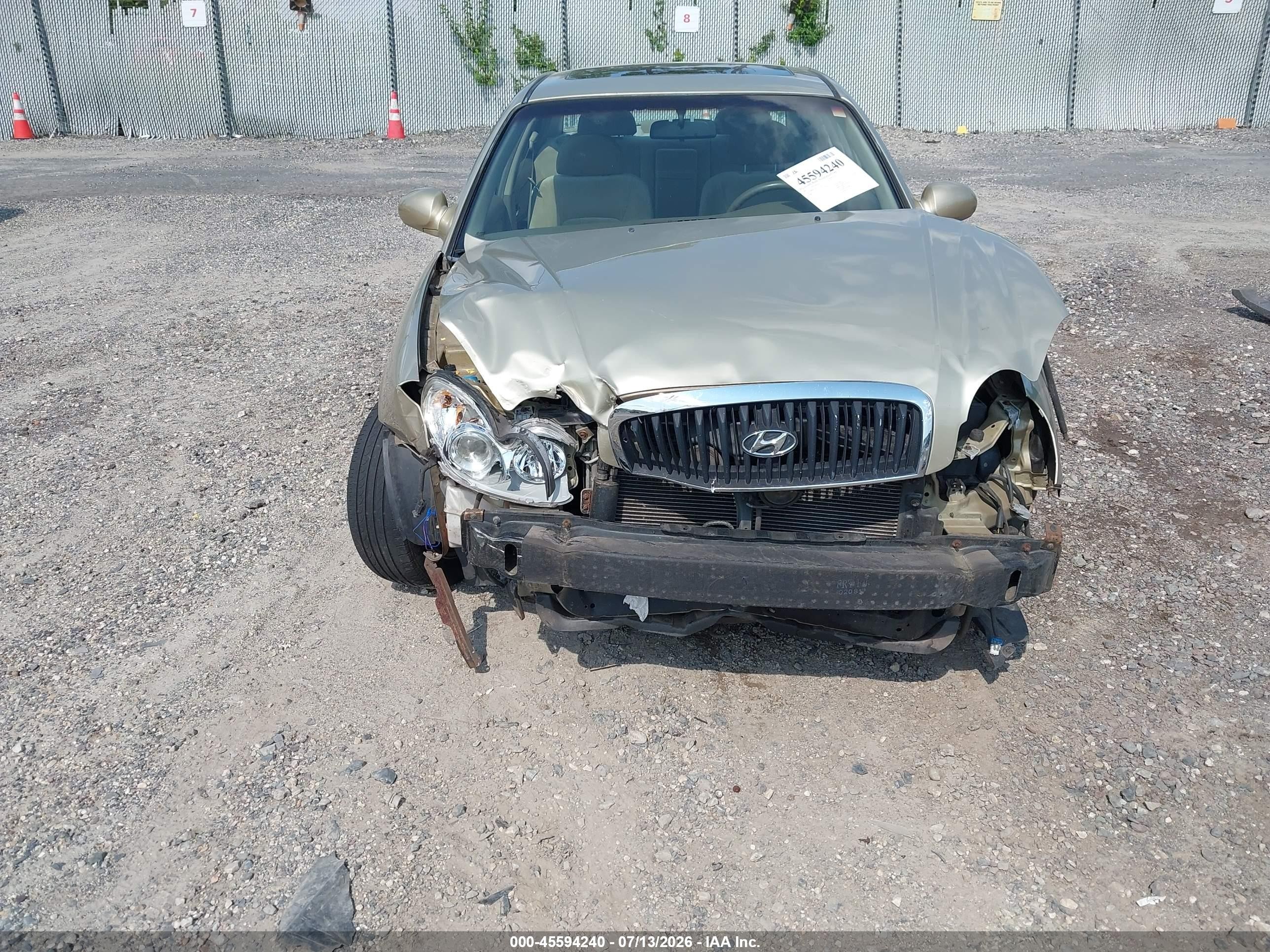 2003 Hyundai Sonata Gls/lx Gold vin: KMHWF35H93A737846
