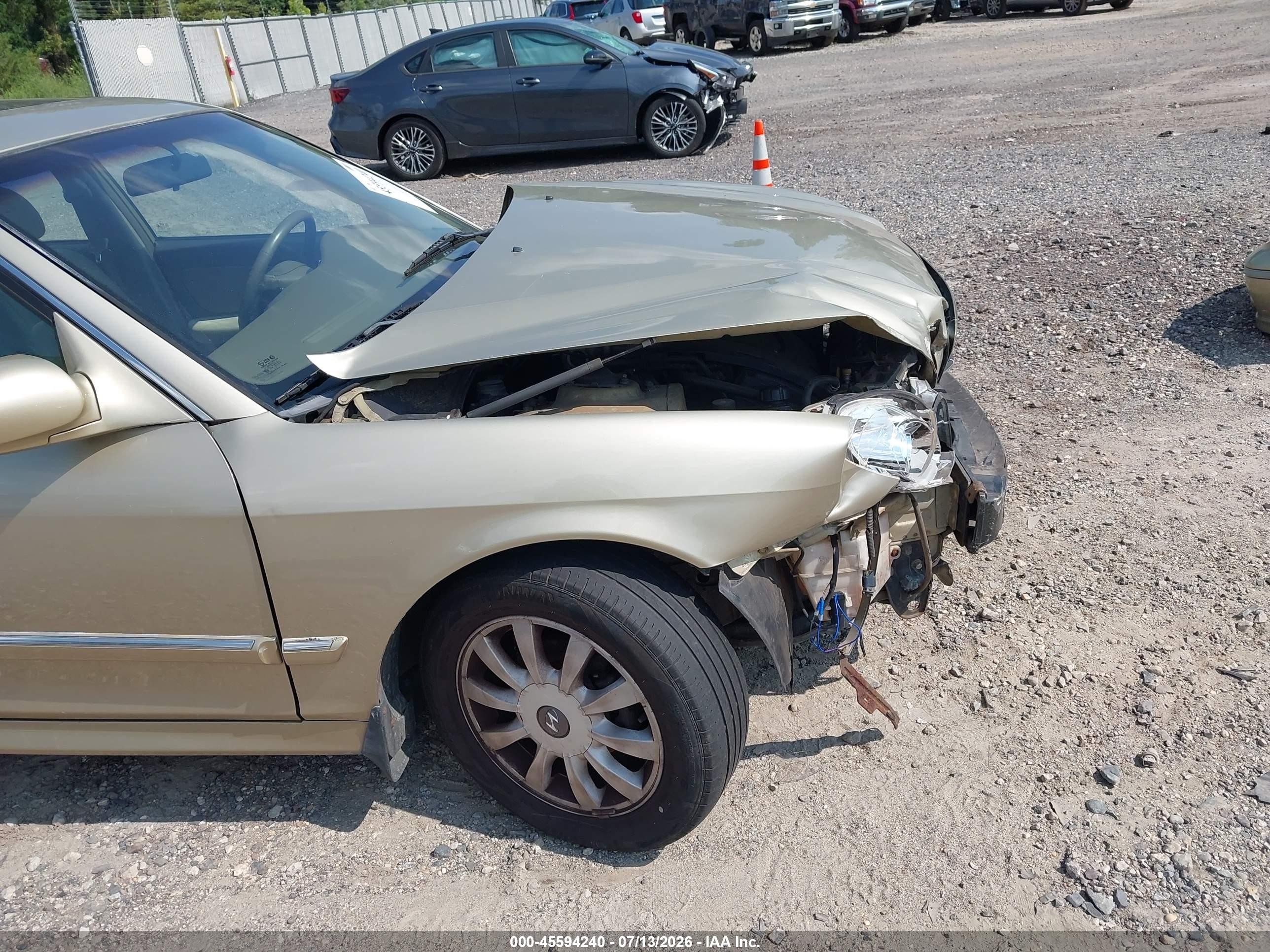 2003 Hyundai Sonata Gls/lx Gold vin: KMHWF35H93A737846