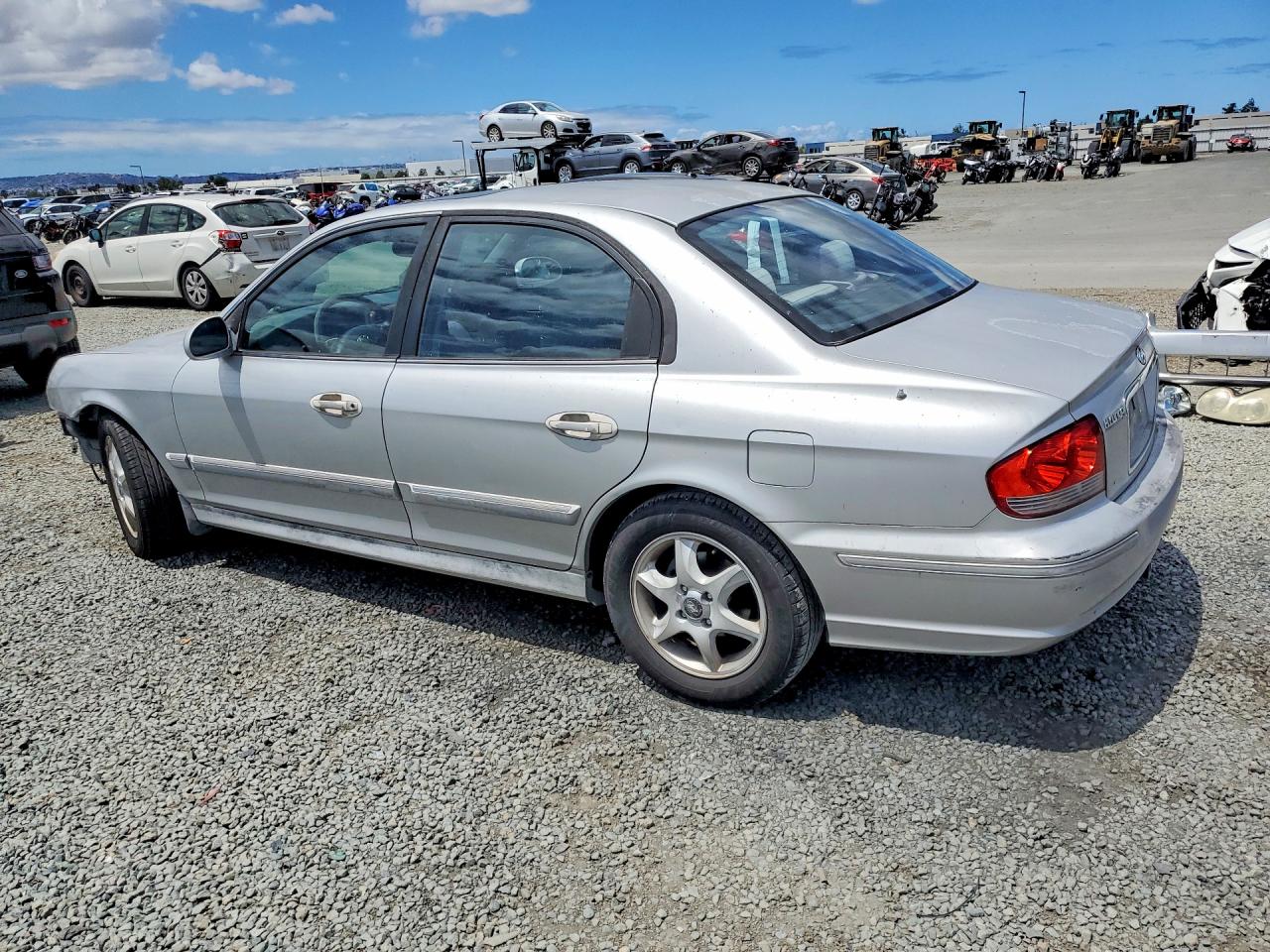 2005 Hyundai Sonata Gls Silver vin: KMHWF35H95A211865
