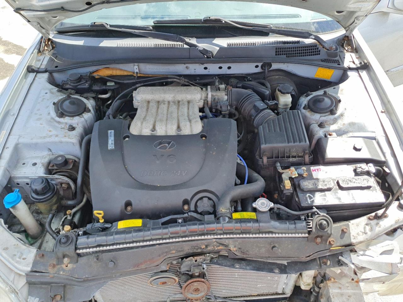 2001 Hyundai Sonata Gls Серебряный vin: KMHWF35V41A462177