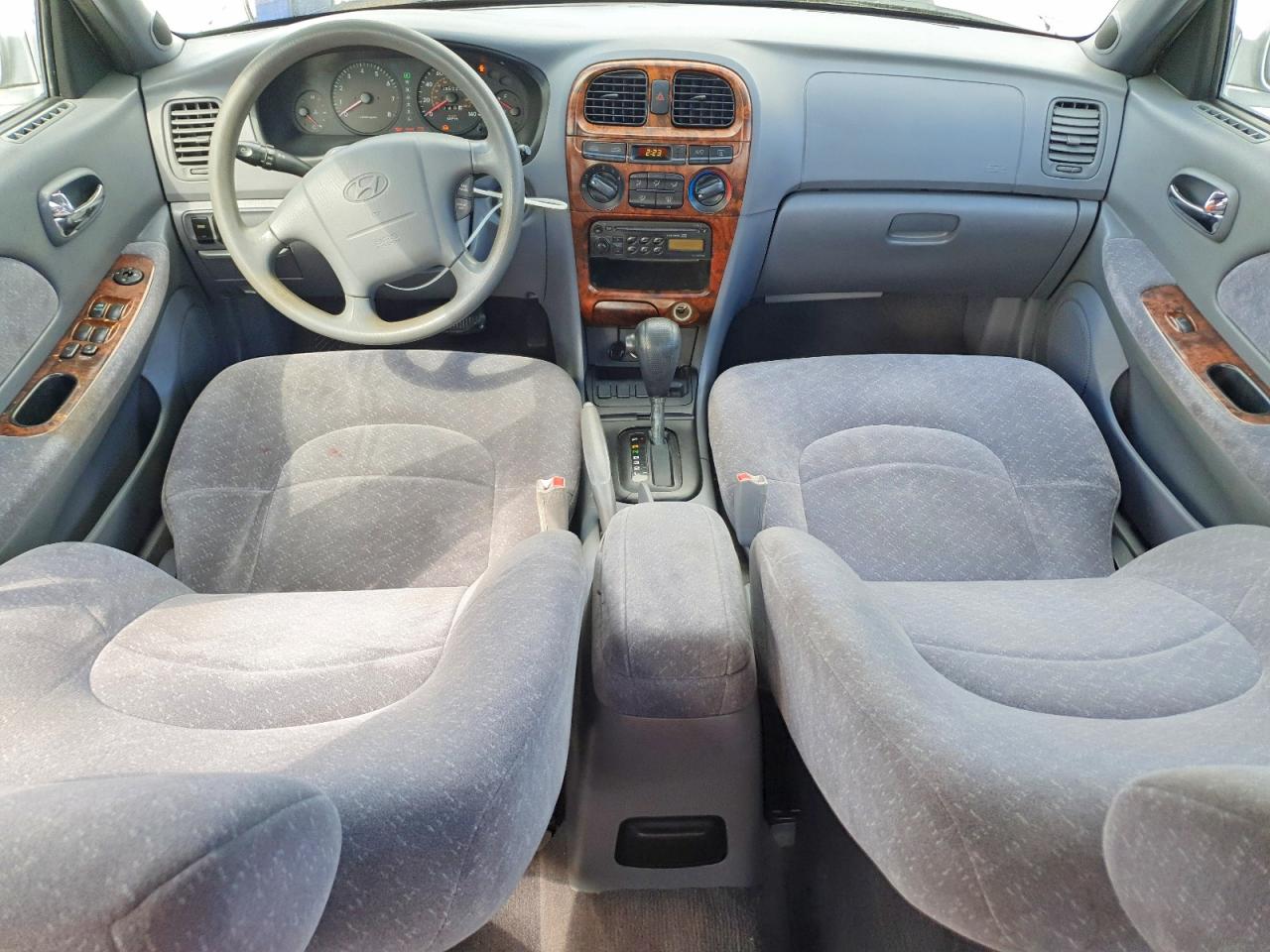 2001 Hyundai Sonata Gls Серебряный vin: KMHWF35V41A462177