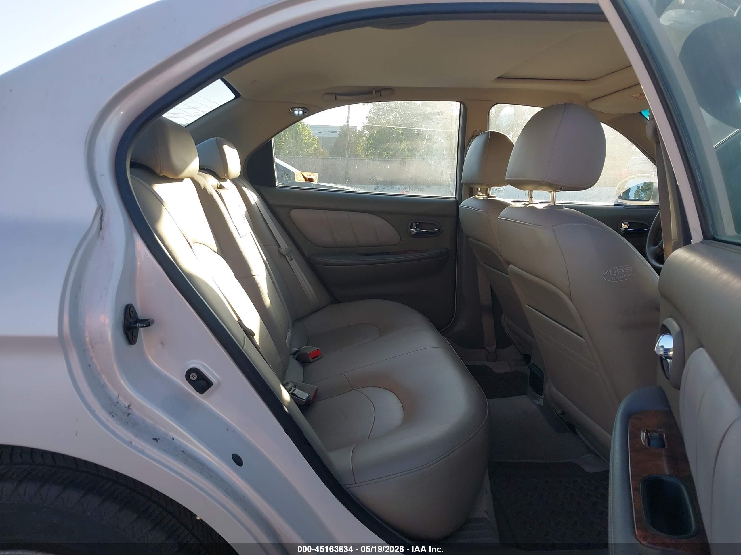2000 Hyundai Sonata Gls V6 White vin: KMHWF35V4YA313326