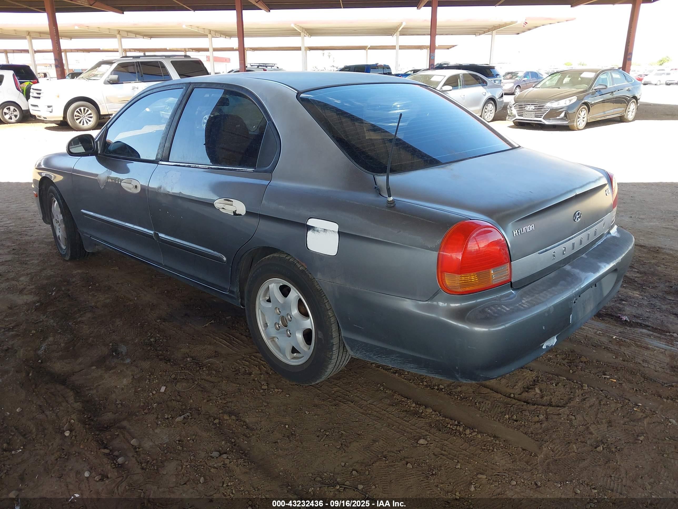 2001 Hyundai Sonata Gls/gls W/leather Серый vin: KMHWF35V61A448488
