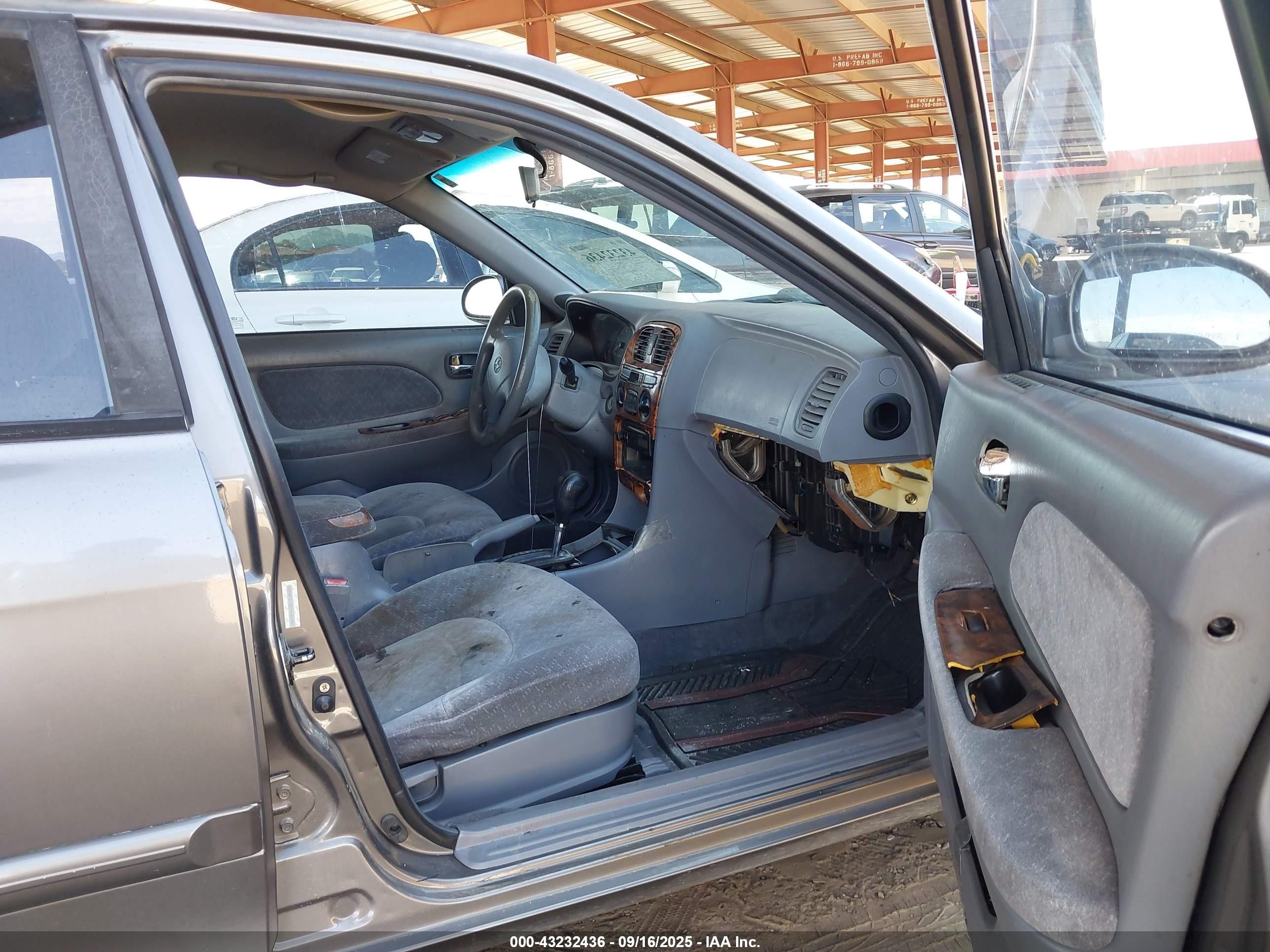 2001 Hyundai Sonata Gls/gls W/leather Серый vin: KMHWF35V61A448488