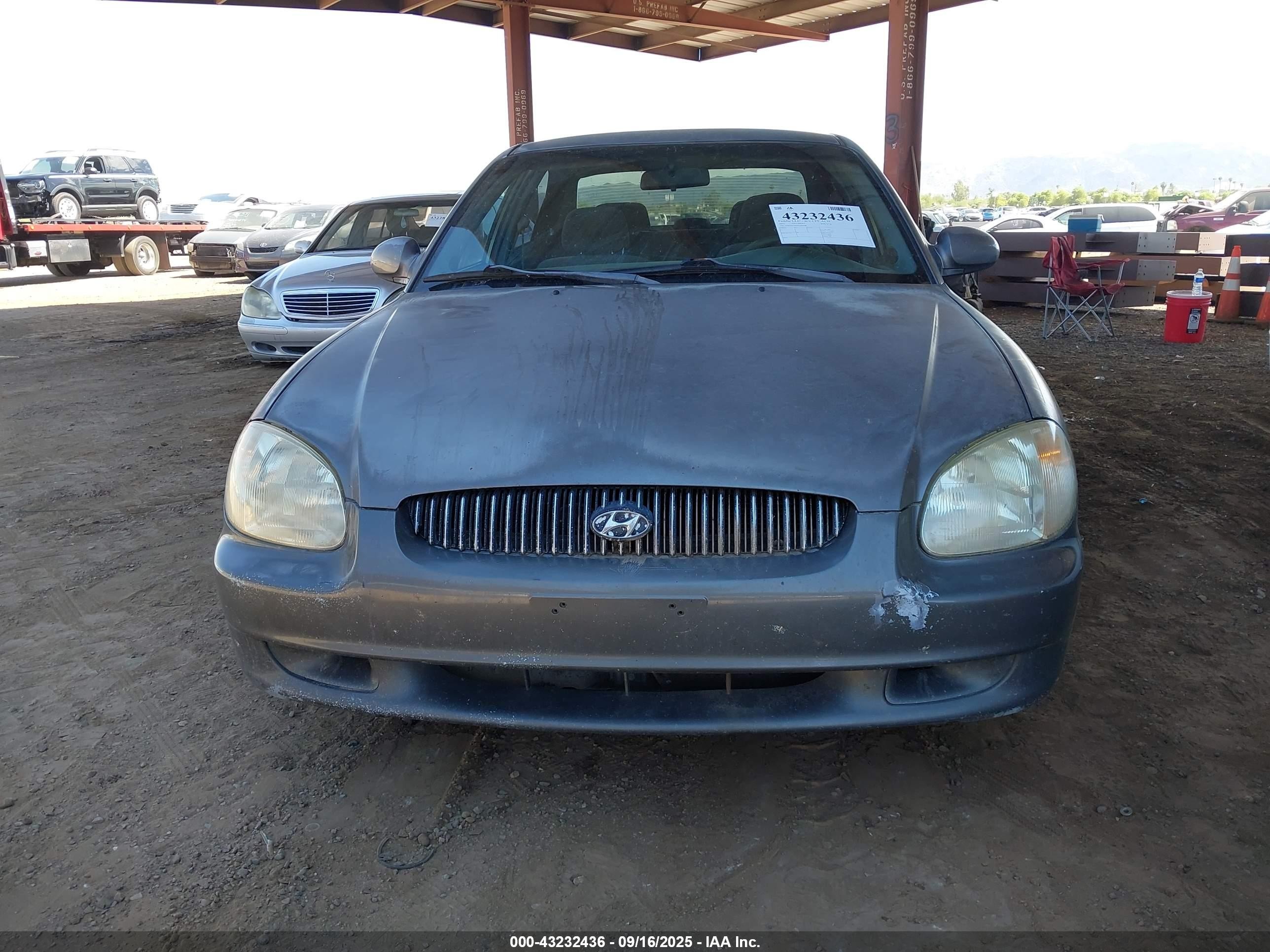 2001 Hyundai Sonata Gls/gls W/leather Серый vin: KMHWF35V61A448488