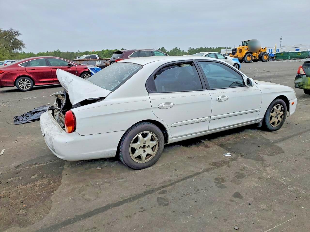 2001 Hyundai Sonata White vin: KMHWF35V81A397849