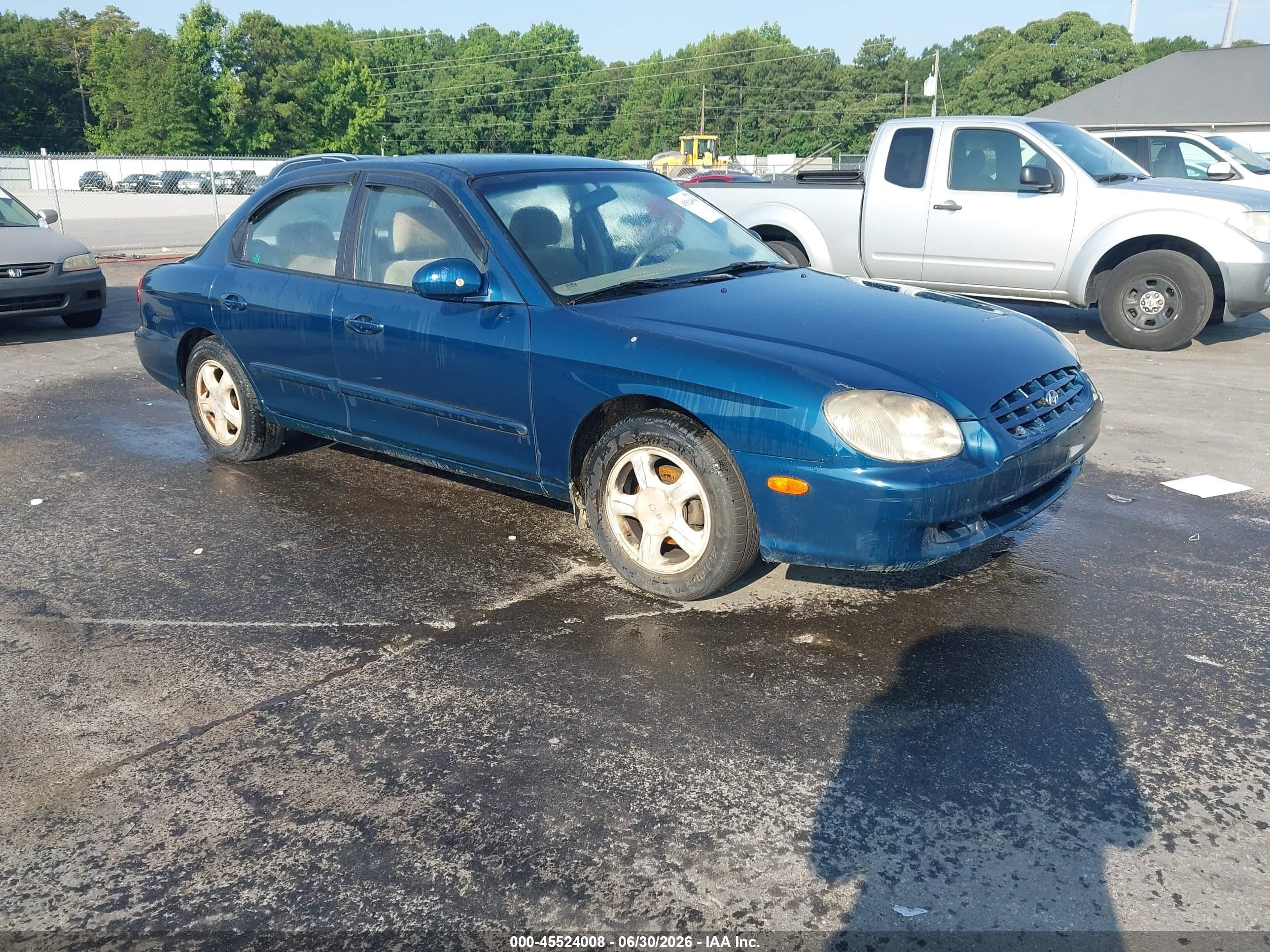 KMHWF35V8XA133717
