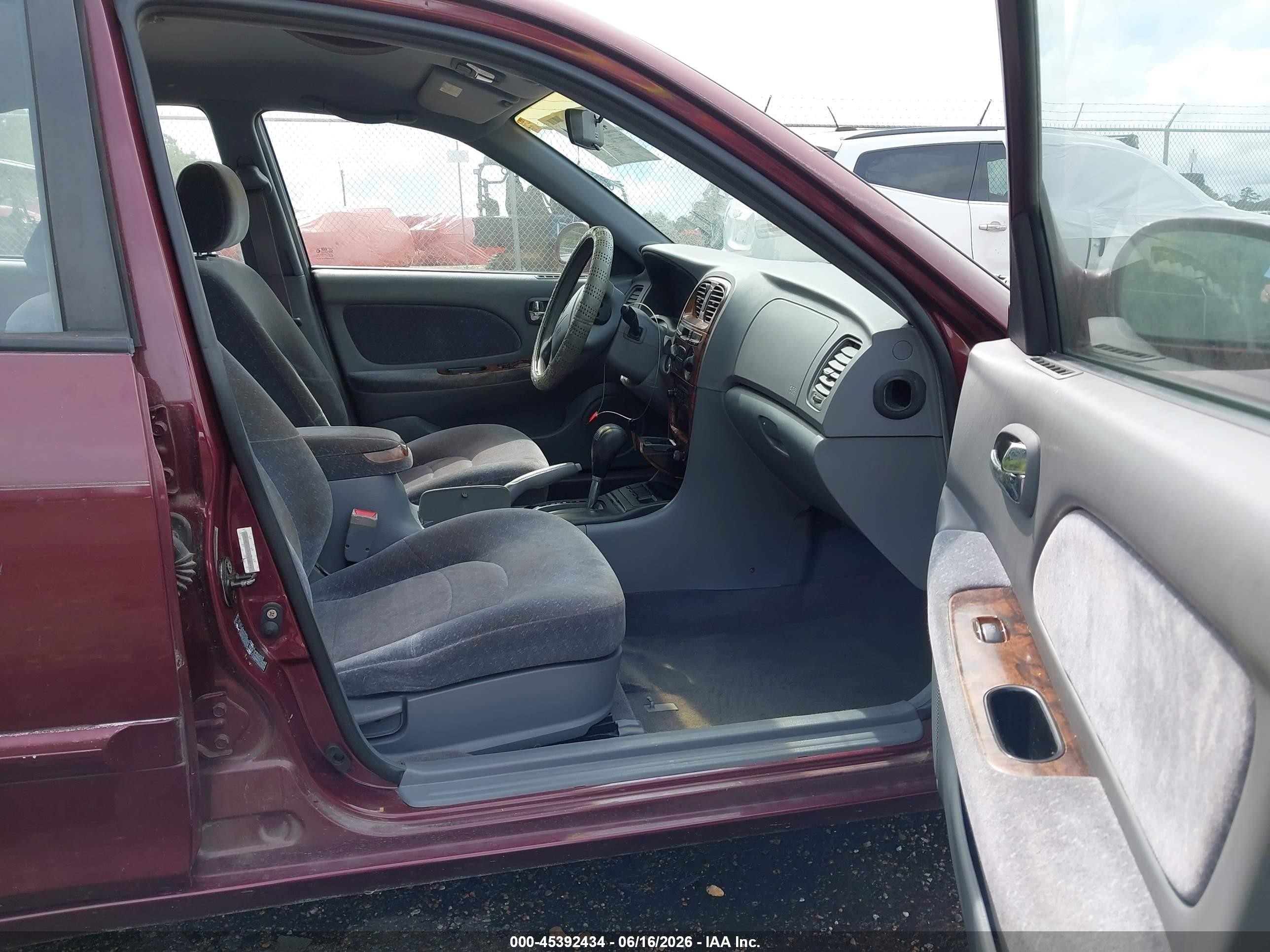 2001 Hyundai Sonata Gls/gls W/leather Красный vin: KMHWF35V91A442944